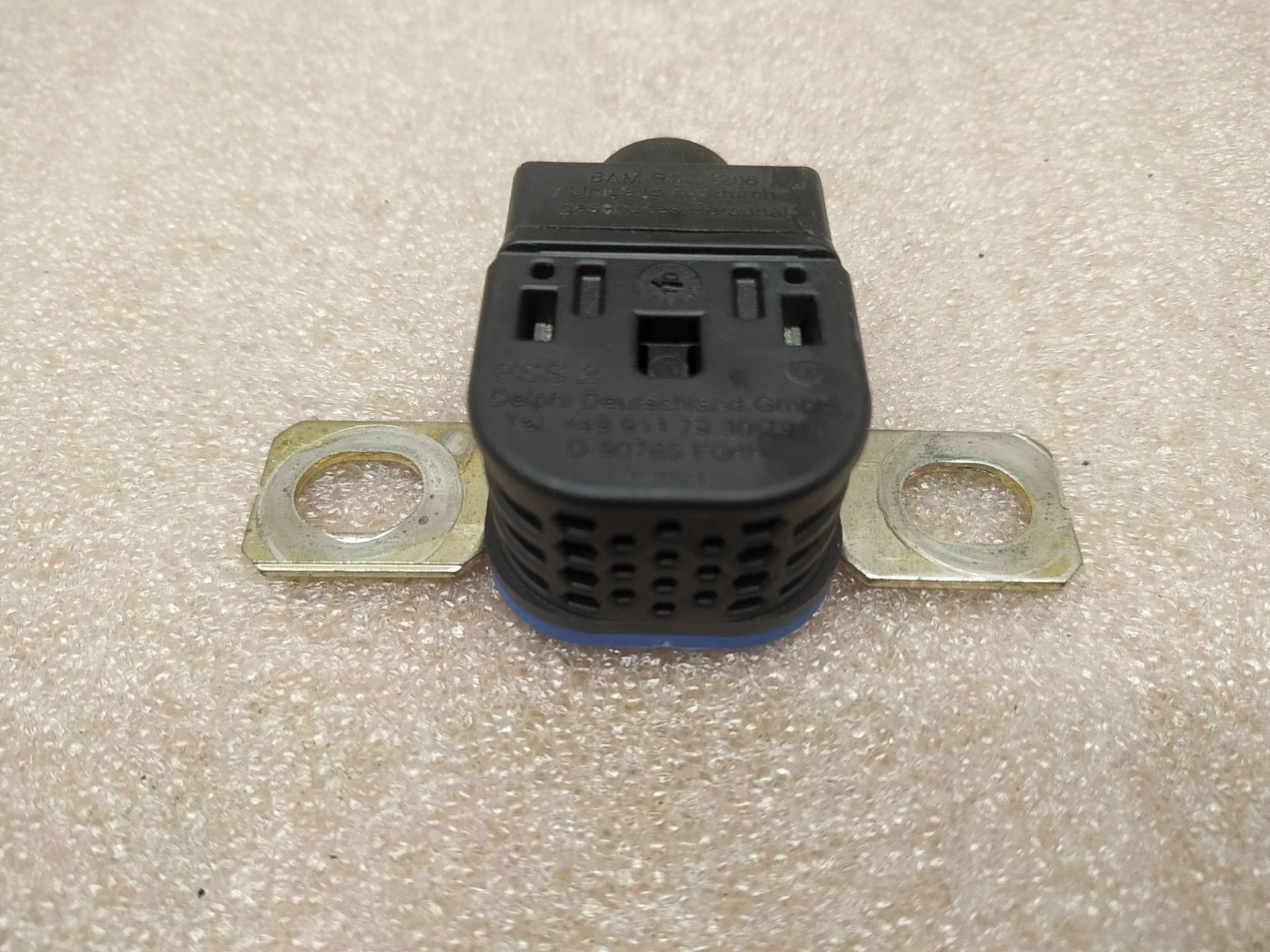 пиропатрон АКБ Volkswagen Touareg 2 7P6 2011