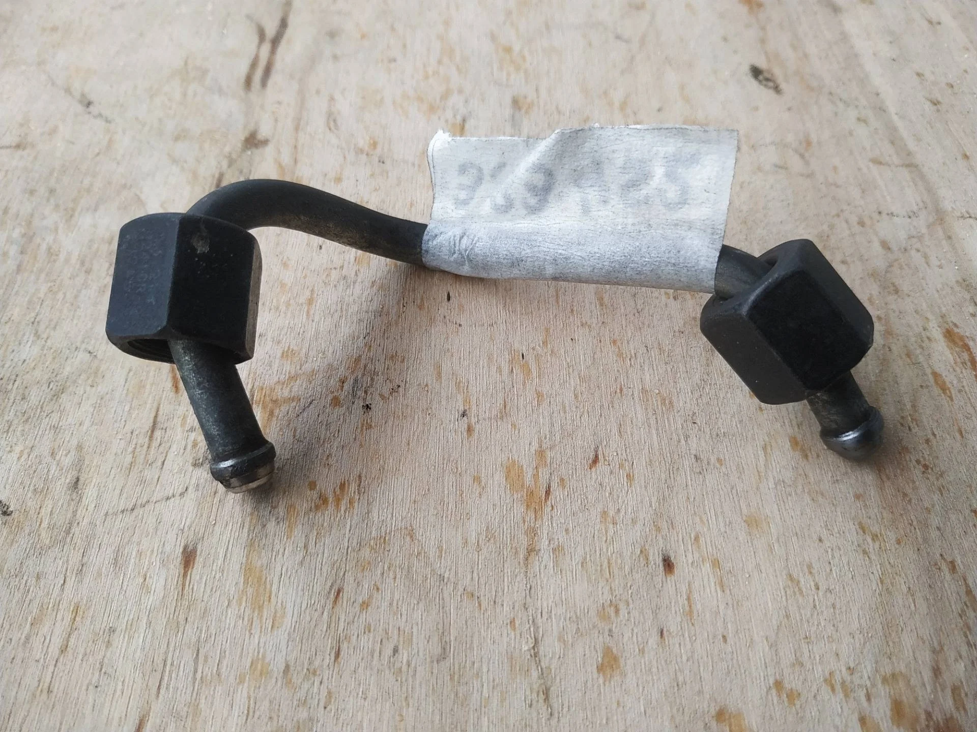 топливная трубка Volkswagen Touareg 2 7P6 2014