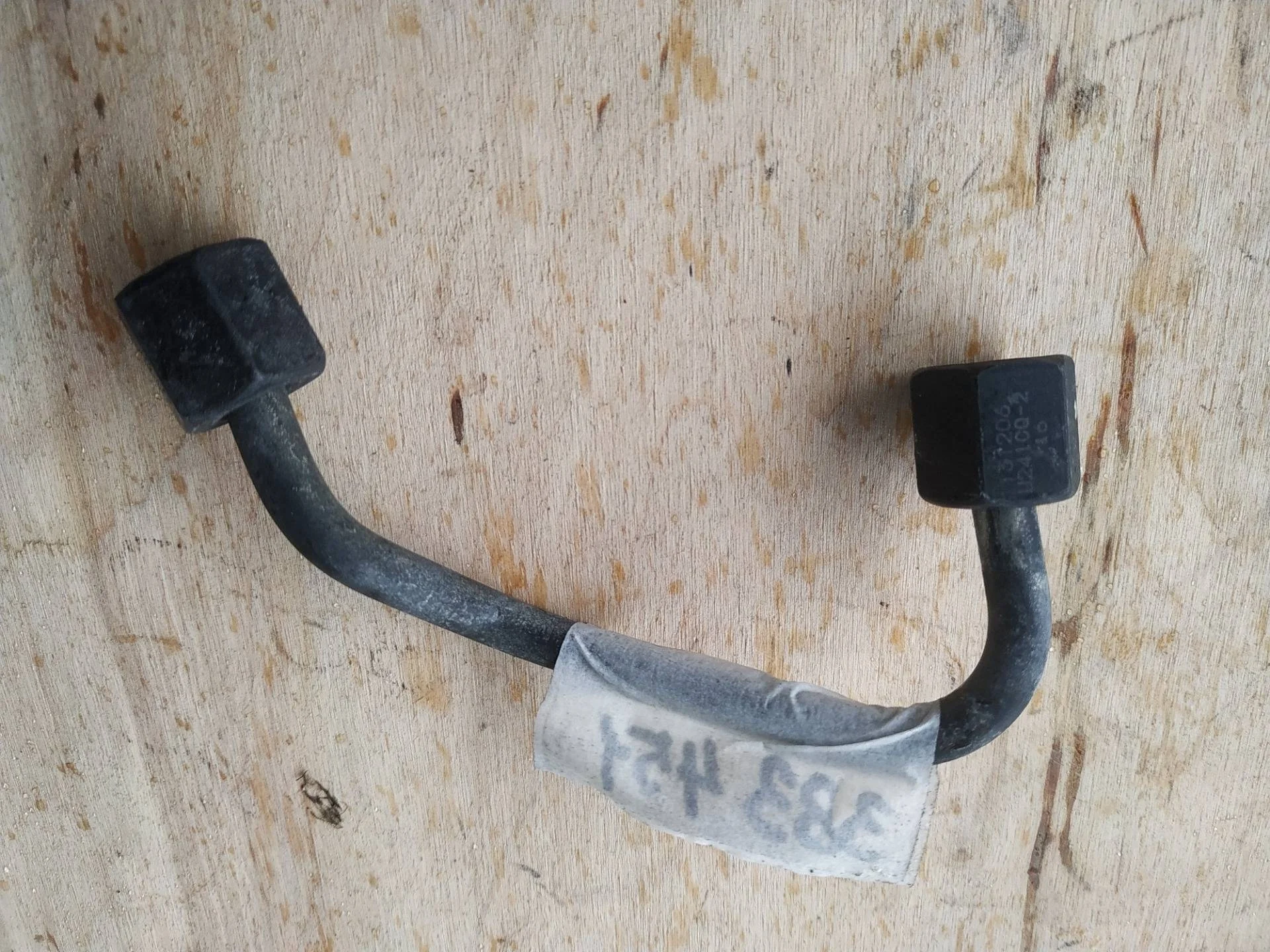 топливная трубка Volkswagen Touareg 2 7P6 2014