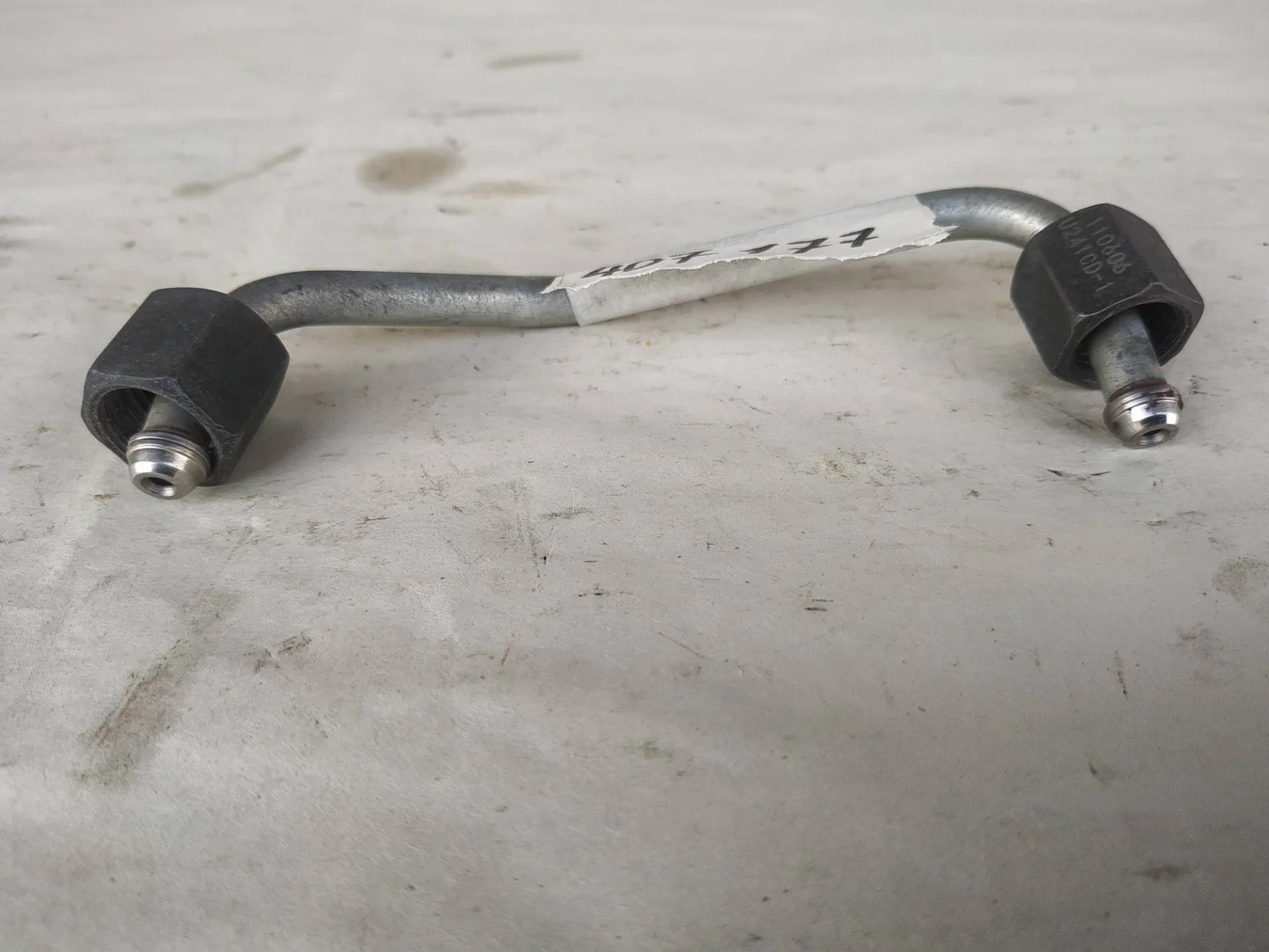 топливная трубка Volkswagen Touareg 2 7P6 2012