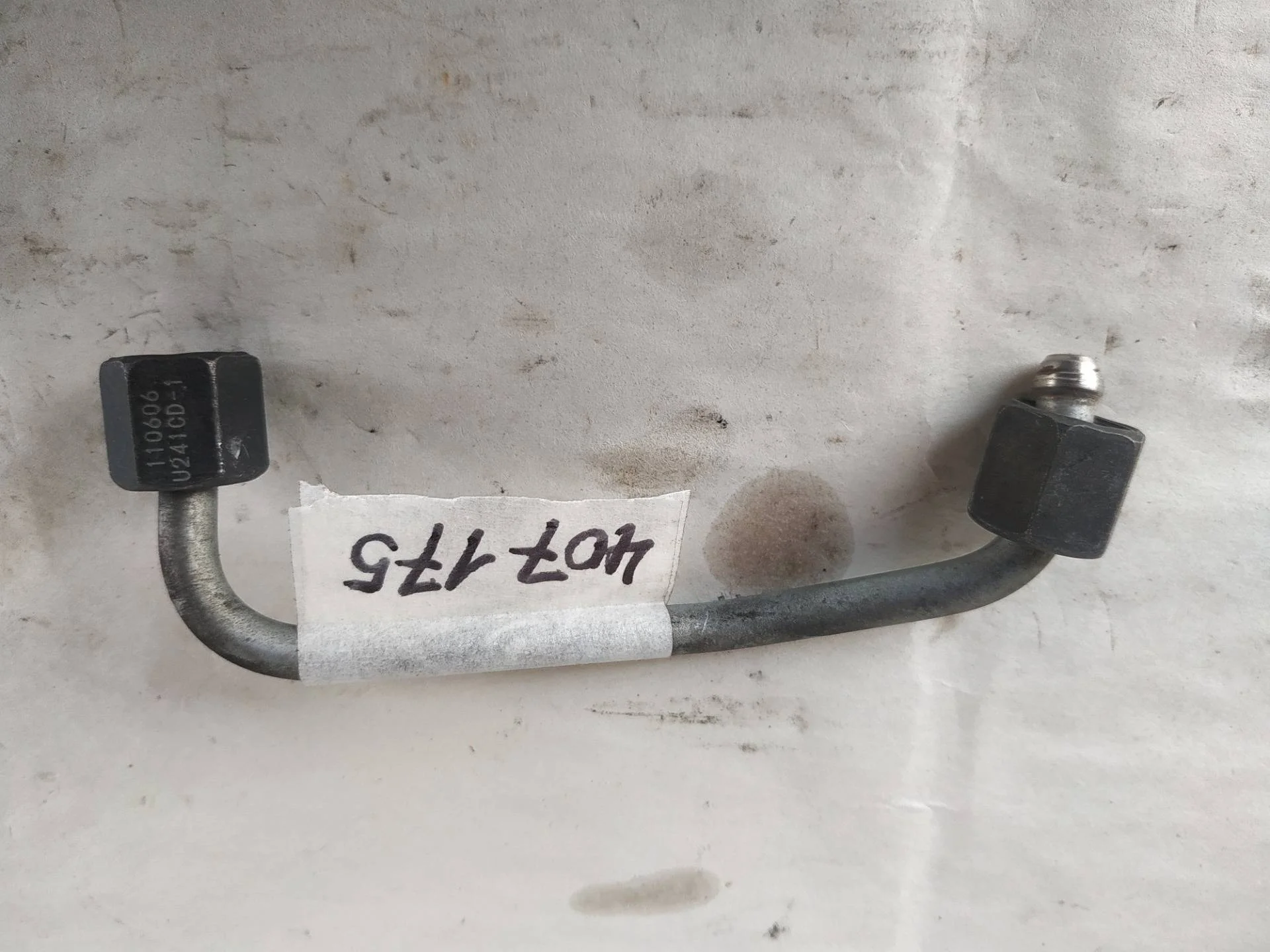 топливная трубка Volkswagen Touareg 2 7P6 2012