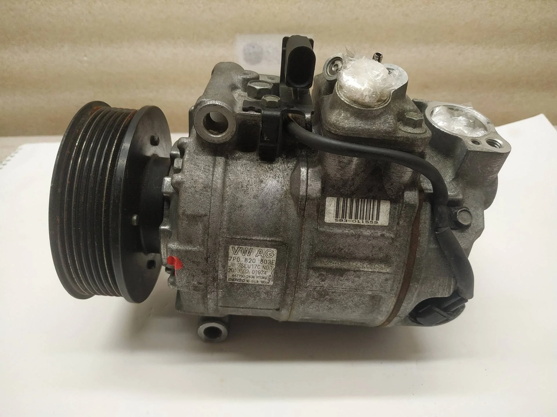компрессор кондиционера Volkswagen Touareg 2 7P6 2013