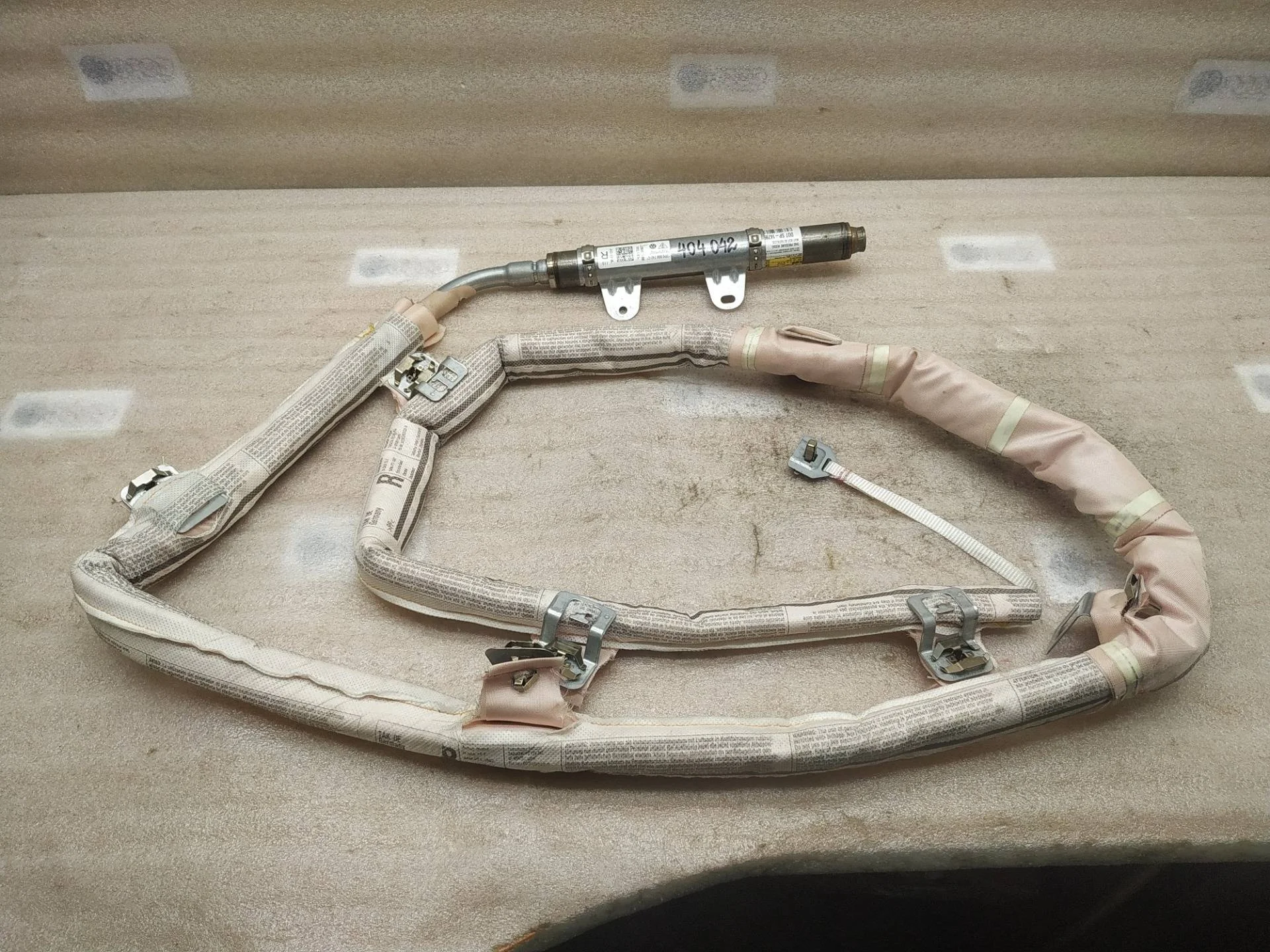 подушка безопасности (Airbag) Volkswagen Touareg 2 7P6 2011