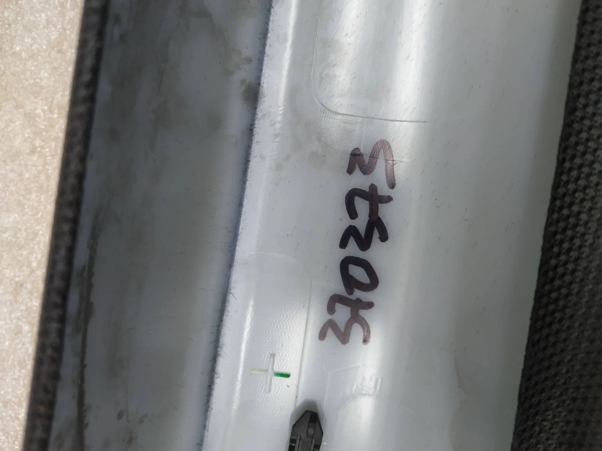 обшивка стойки передней передняя левая Audi A5 8T 8T 2010