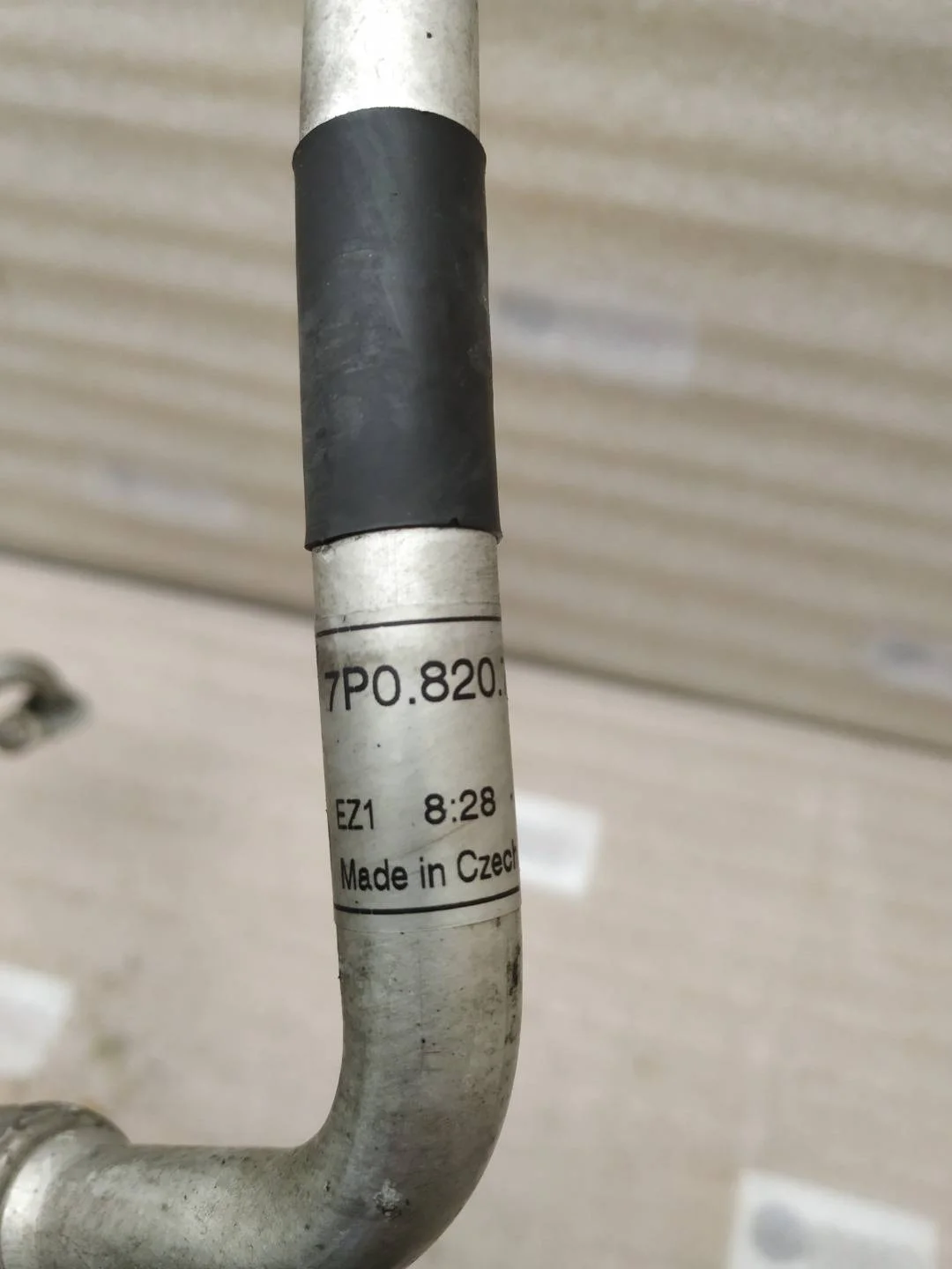 трубка кондиционера Volkswagen Touareg 2 7P6 2012