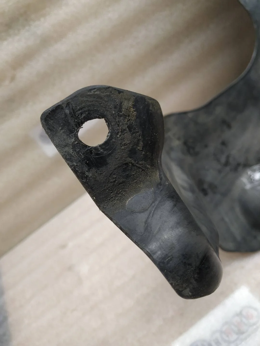 защита двигателя Volkswagen Touareg 2 7P6 2012