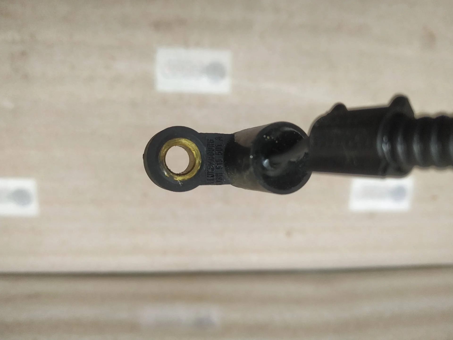 датчик температуры двигателя Volkswagen Touareg 2 7P6 2014