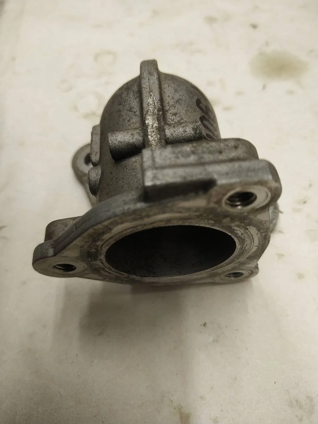 Фланец двигателя Volkswagen Touareg 2 7P6 2011