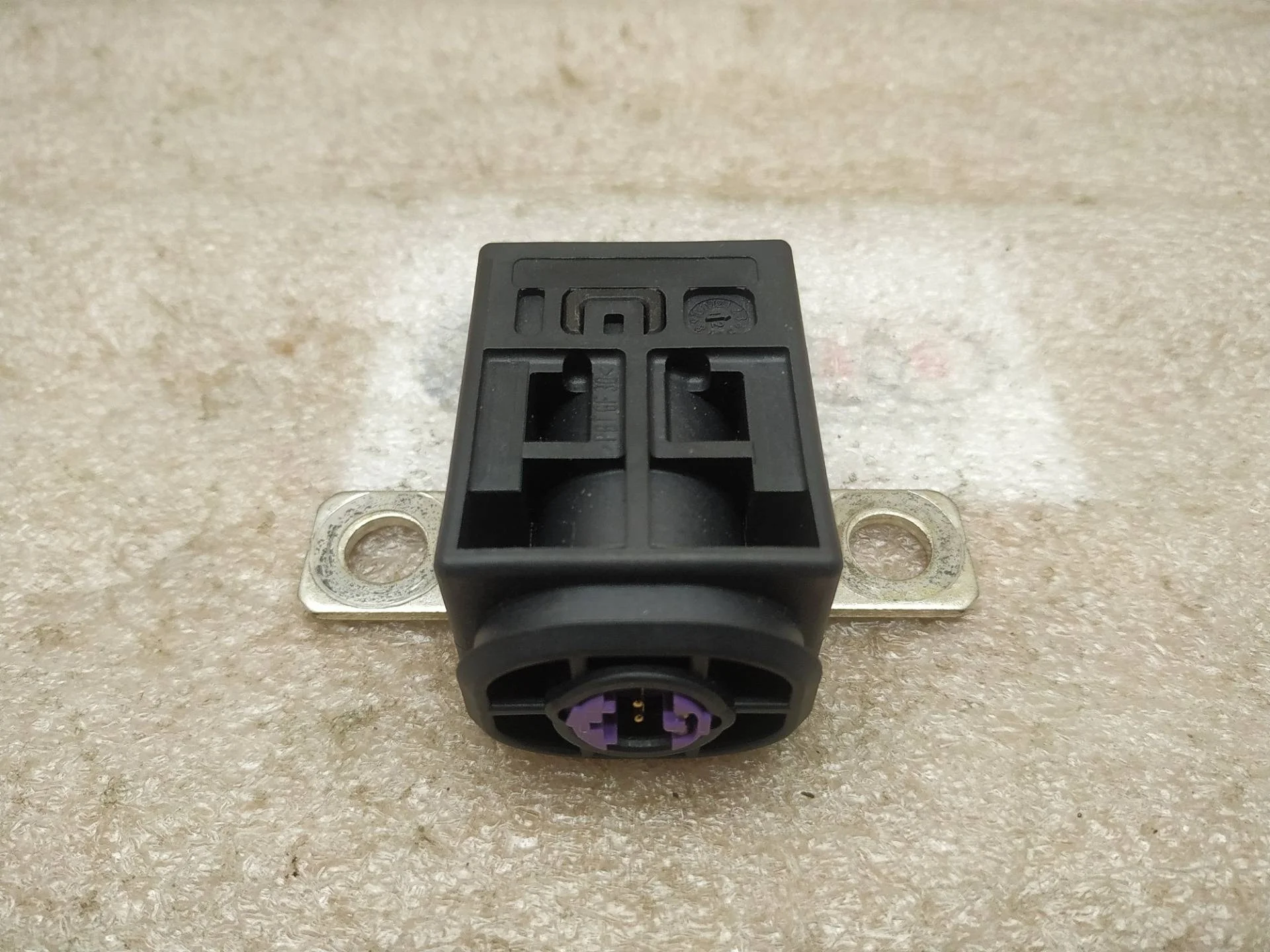 пиропатрон АКБ Audi A4 B8/8K  2012