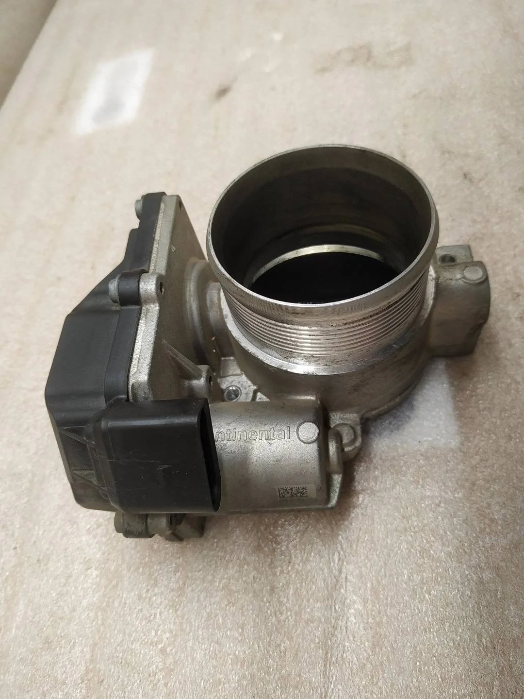 дроссельная заслонка Volkswagen Touareg 2 7P6 2013