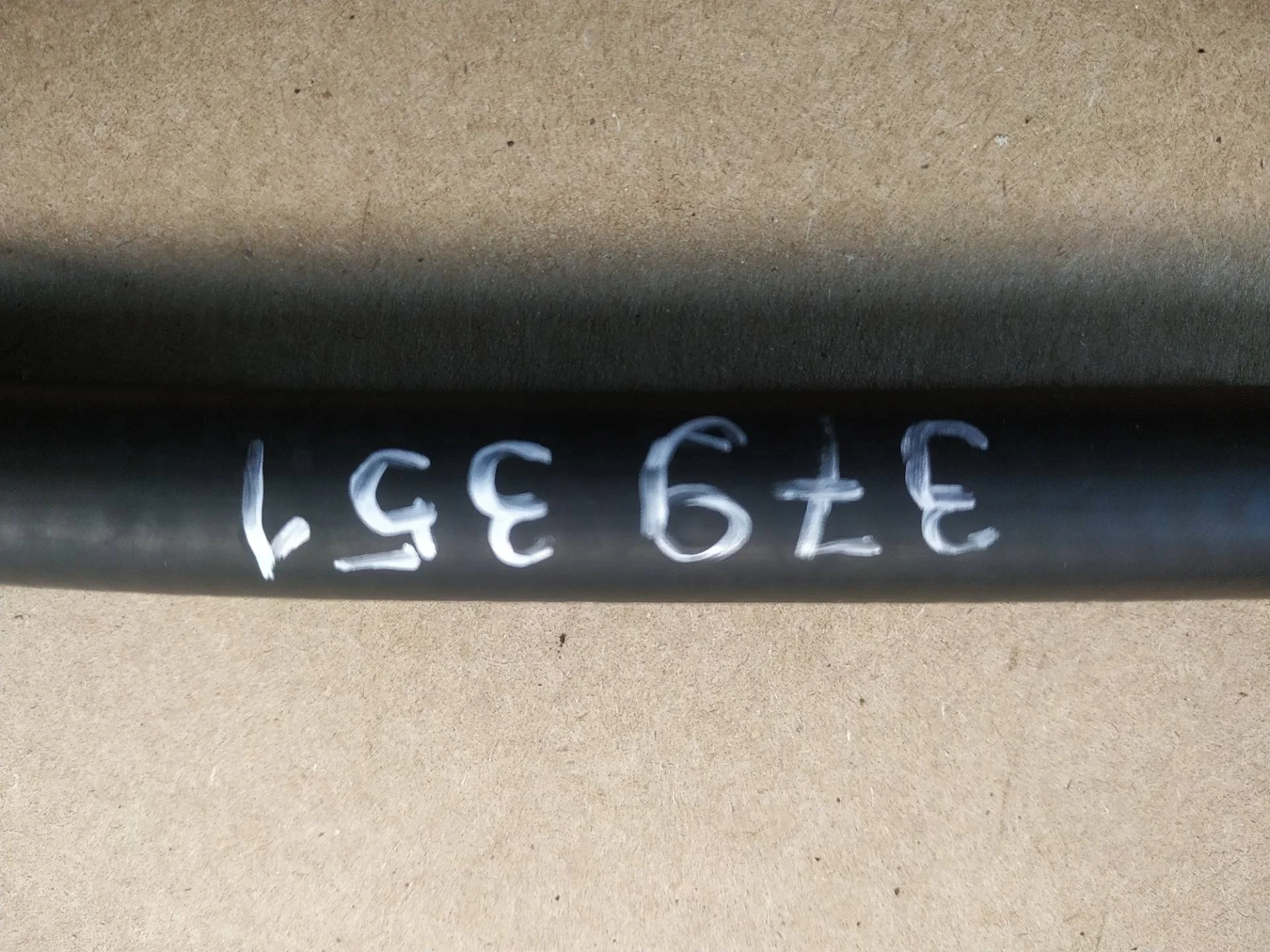 трубка охлаждающей жидкости металлическая Volkswagen Touareg 2 7P6 2011