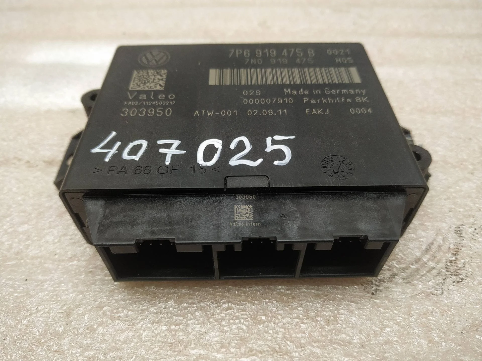 Блок контроля парковки Volkswagen Touareg 2 7P6 2012