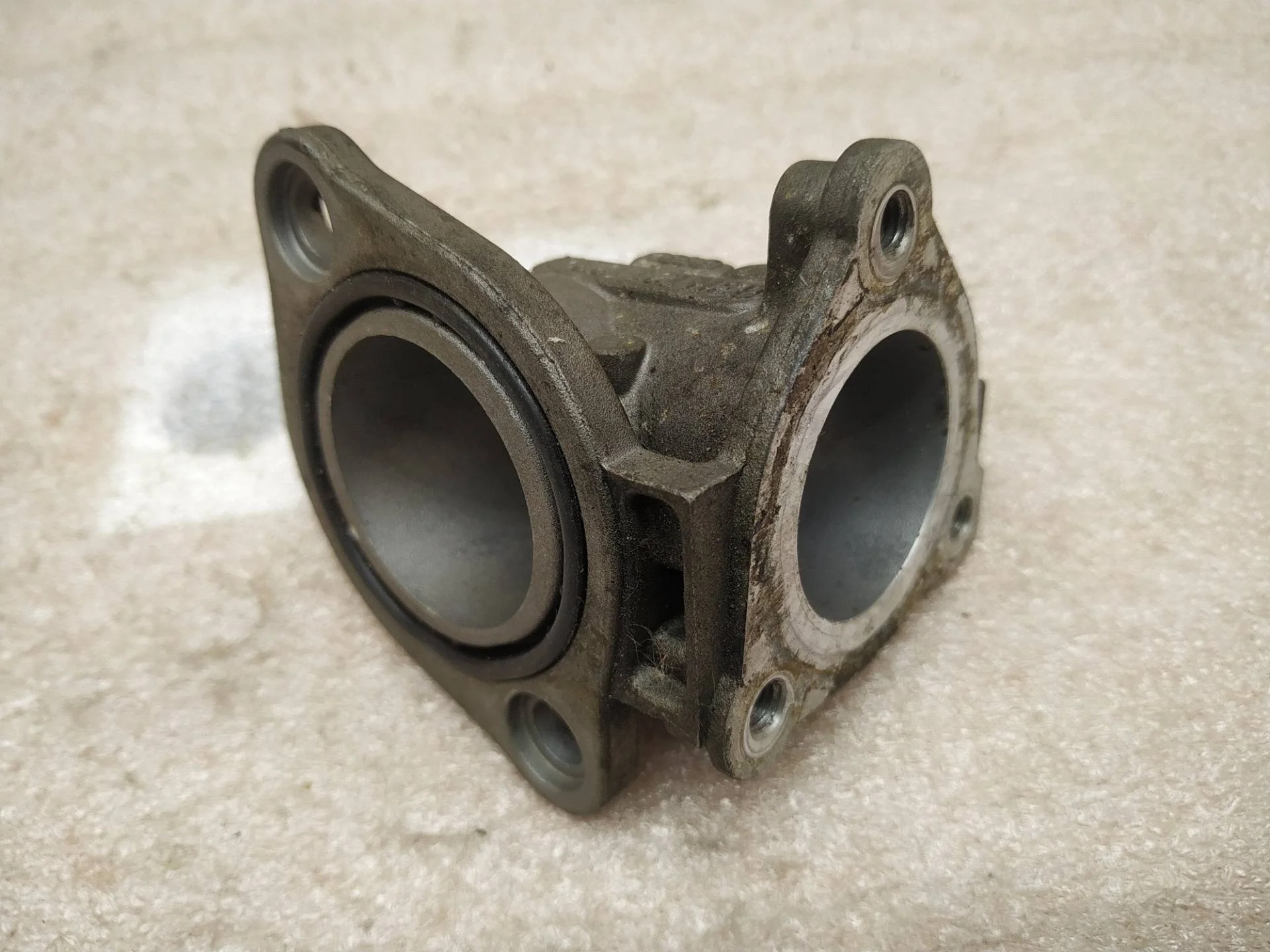 Фланец двигателя Volkswagen Touareg 2 7P6 2012