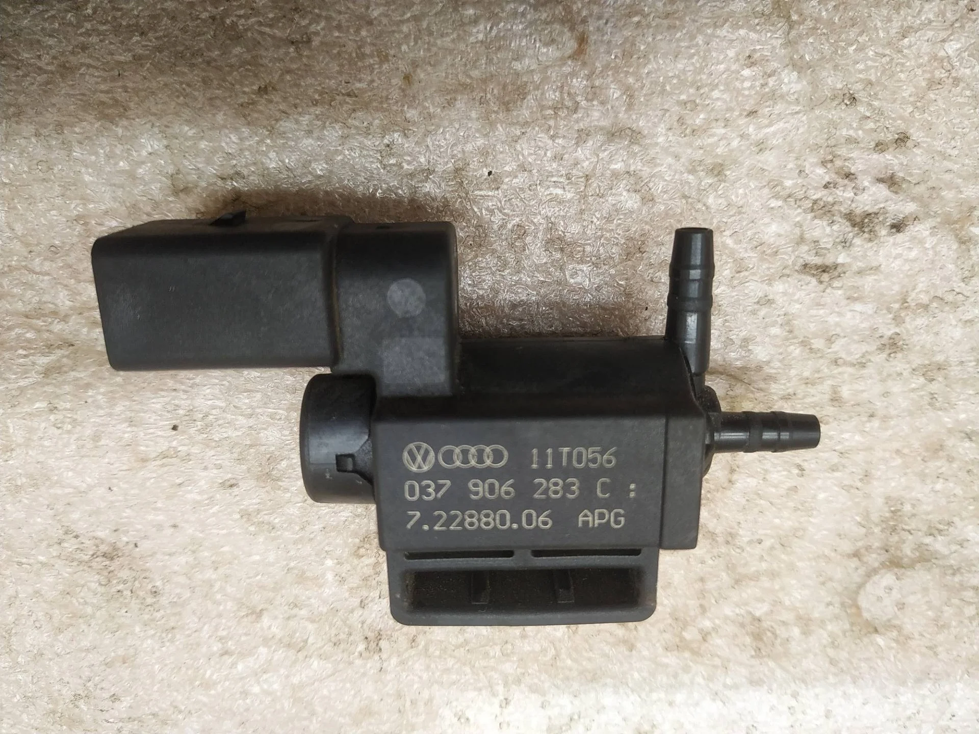 электромагнитный клапан Volkswagen Touareg 2 7P6 2011