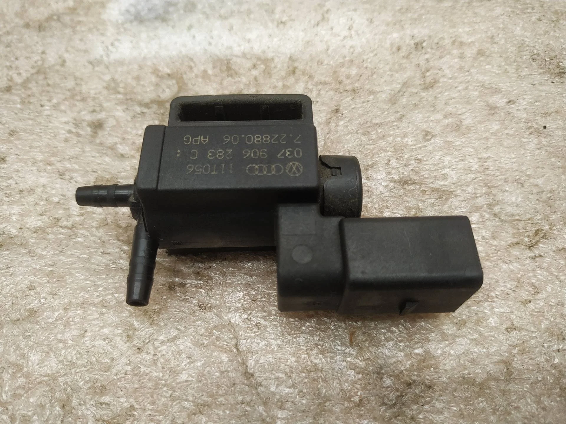 электромагнитный клапан Volkswagen Touareg 2 7P6 2011