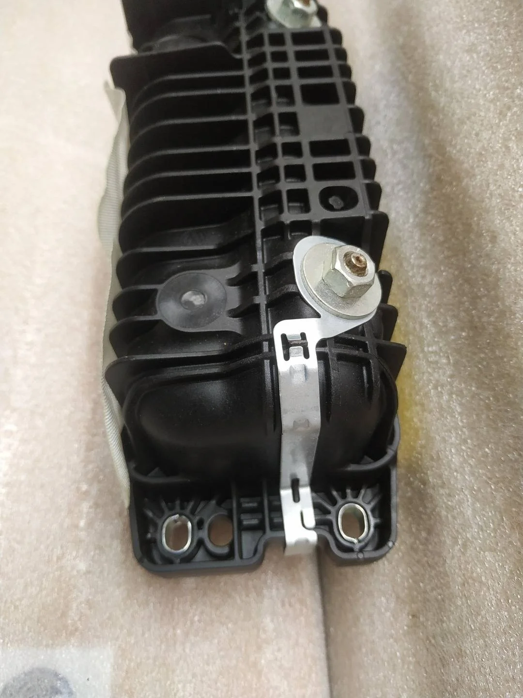 подушка безопасности пассажира Volkswagen Touareg 2 7P6 2012