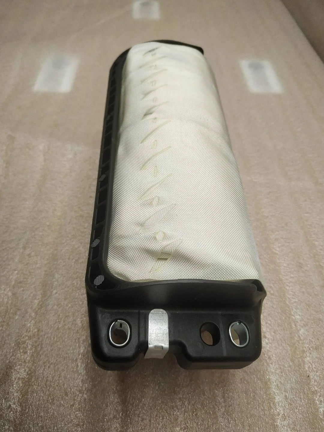 подушка безопасности пассажира Volkswagen Touareg 2 7P6 2011