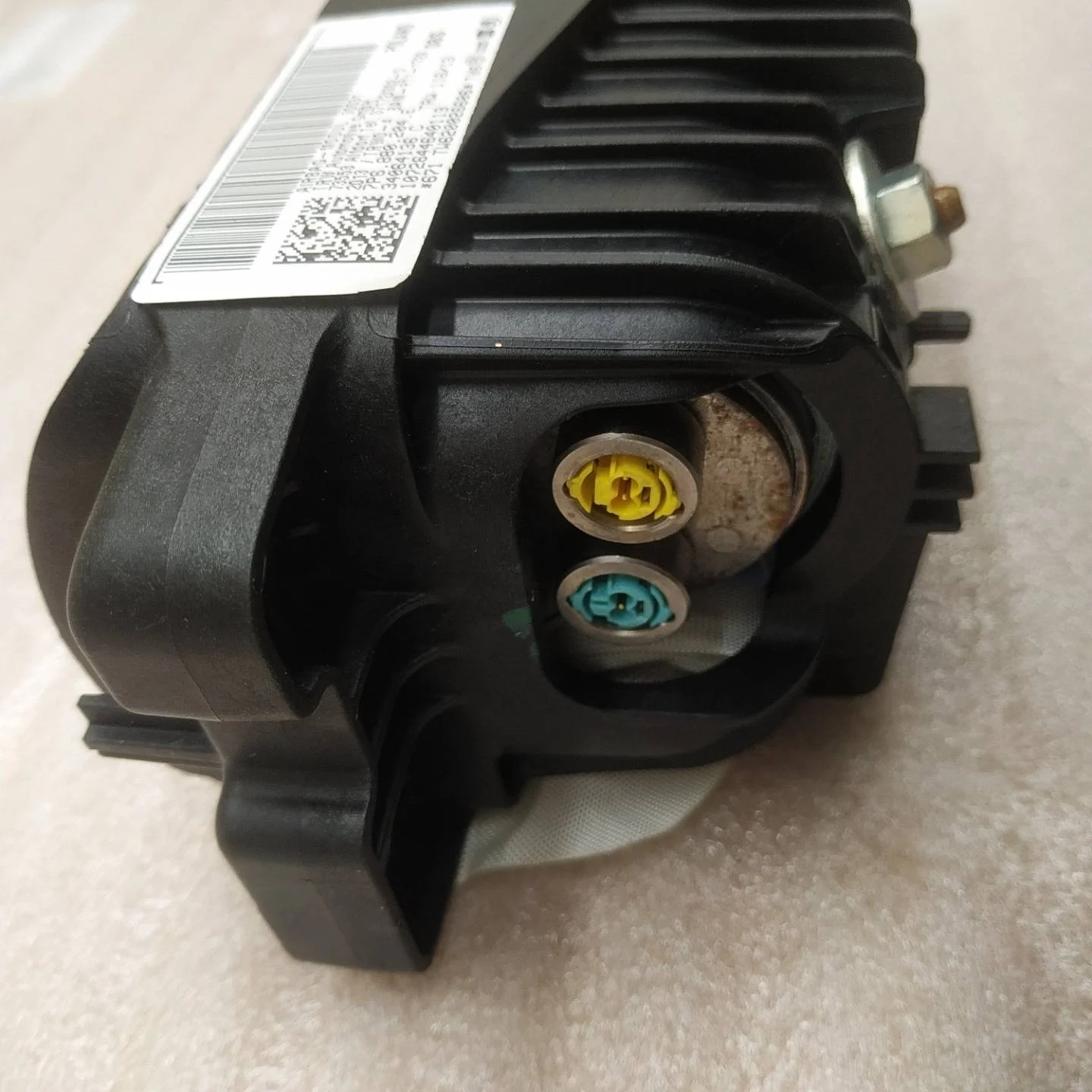 подушка безопасности пассажира Volkswagen Touareg 2 7P6 2013