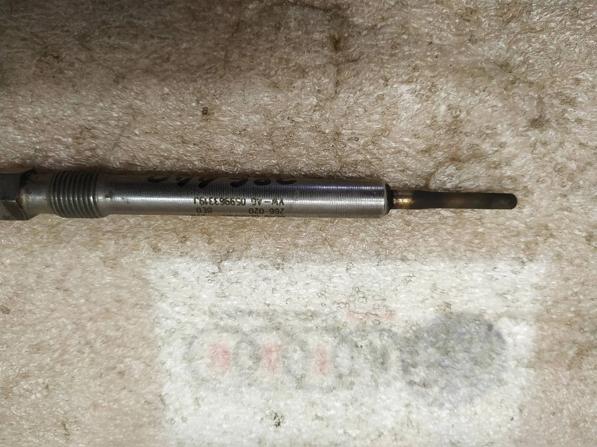 свеча накала Volkswagen Touareg 2 7P6 2013