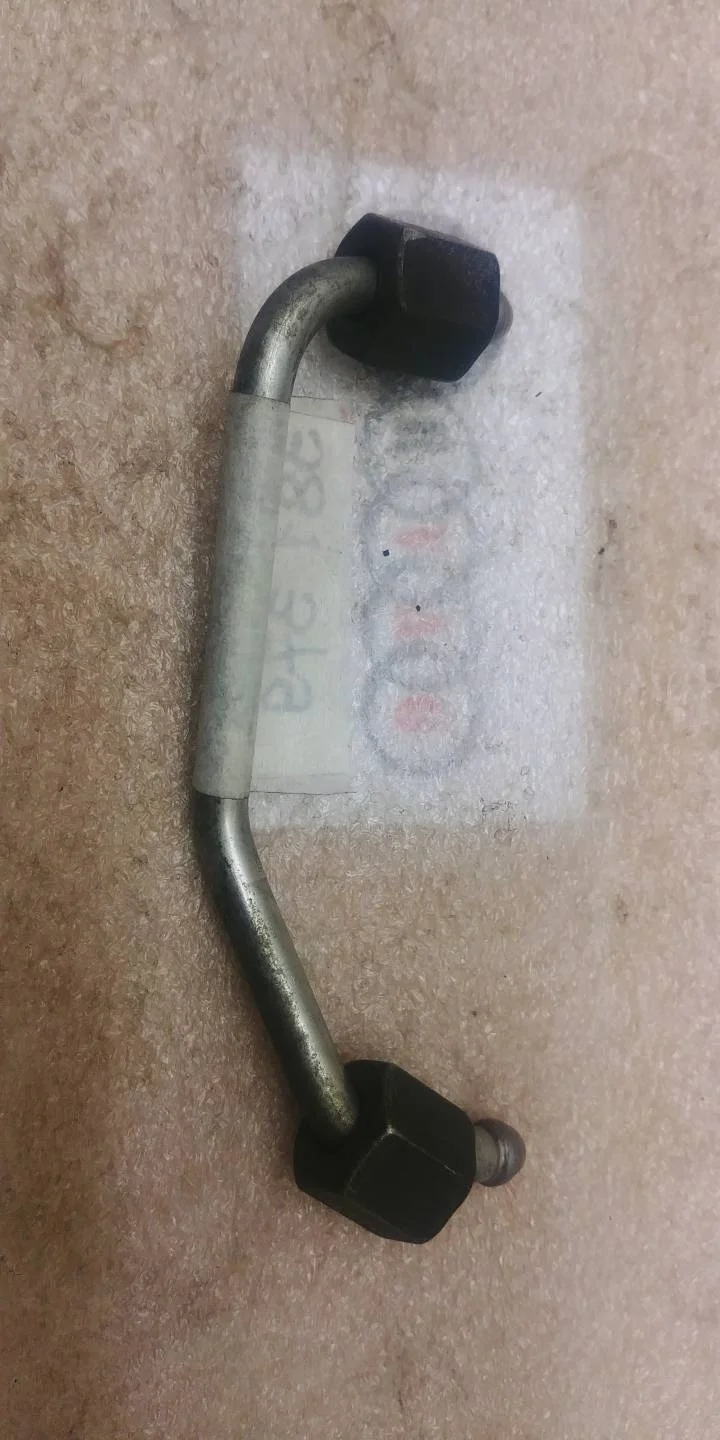 топливная трубка Volkswagen Touareg 2 7P6 2012