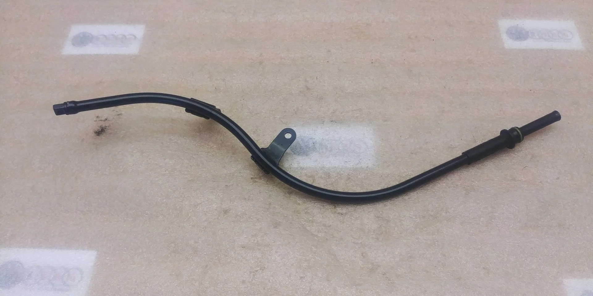 трубка масляного щупа Volkswagen Touareg 2 7P6 2012