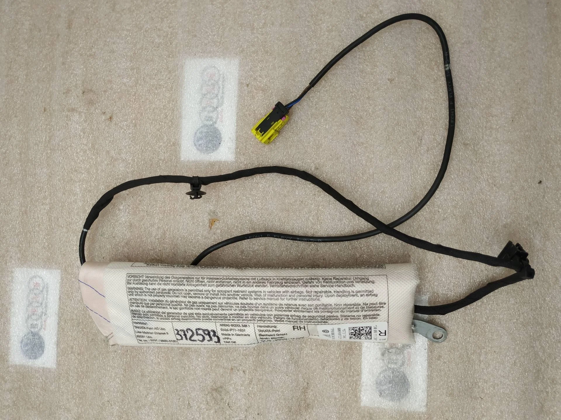 подушка безопасности (Airbag) Volkswagen Touareg 2 7P6 2012