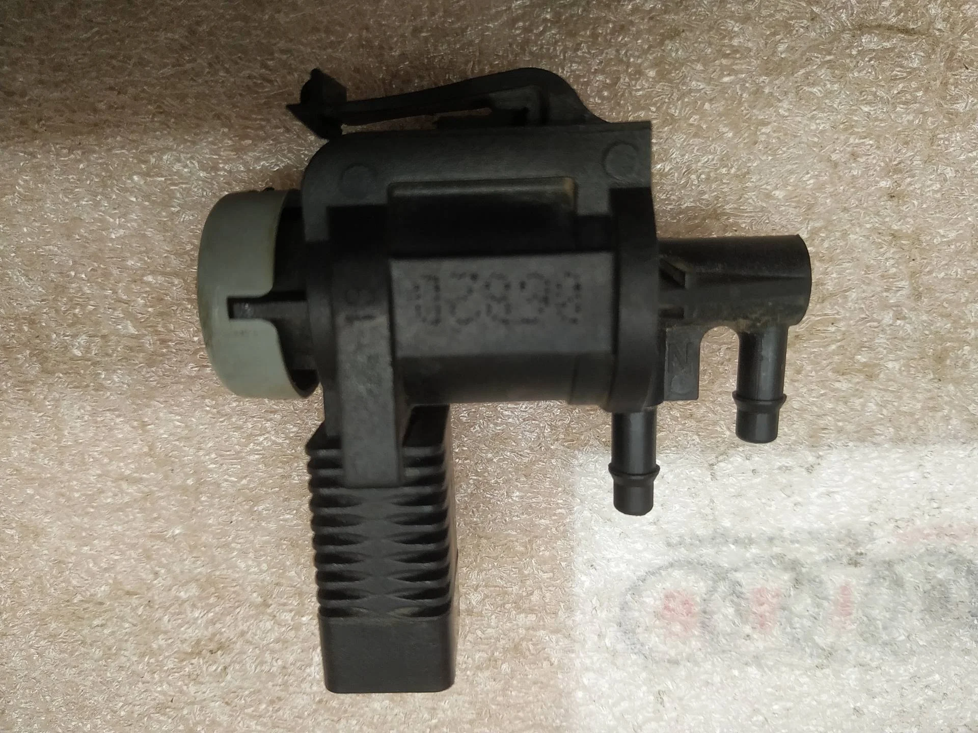 электромагнитный клапан Volkswagen Touareg 2 7P6 2013