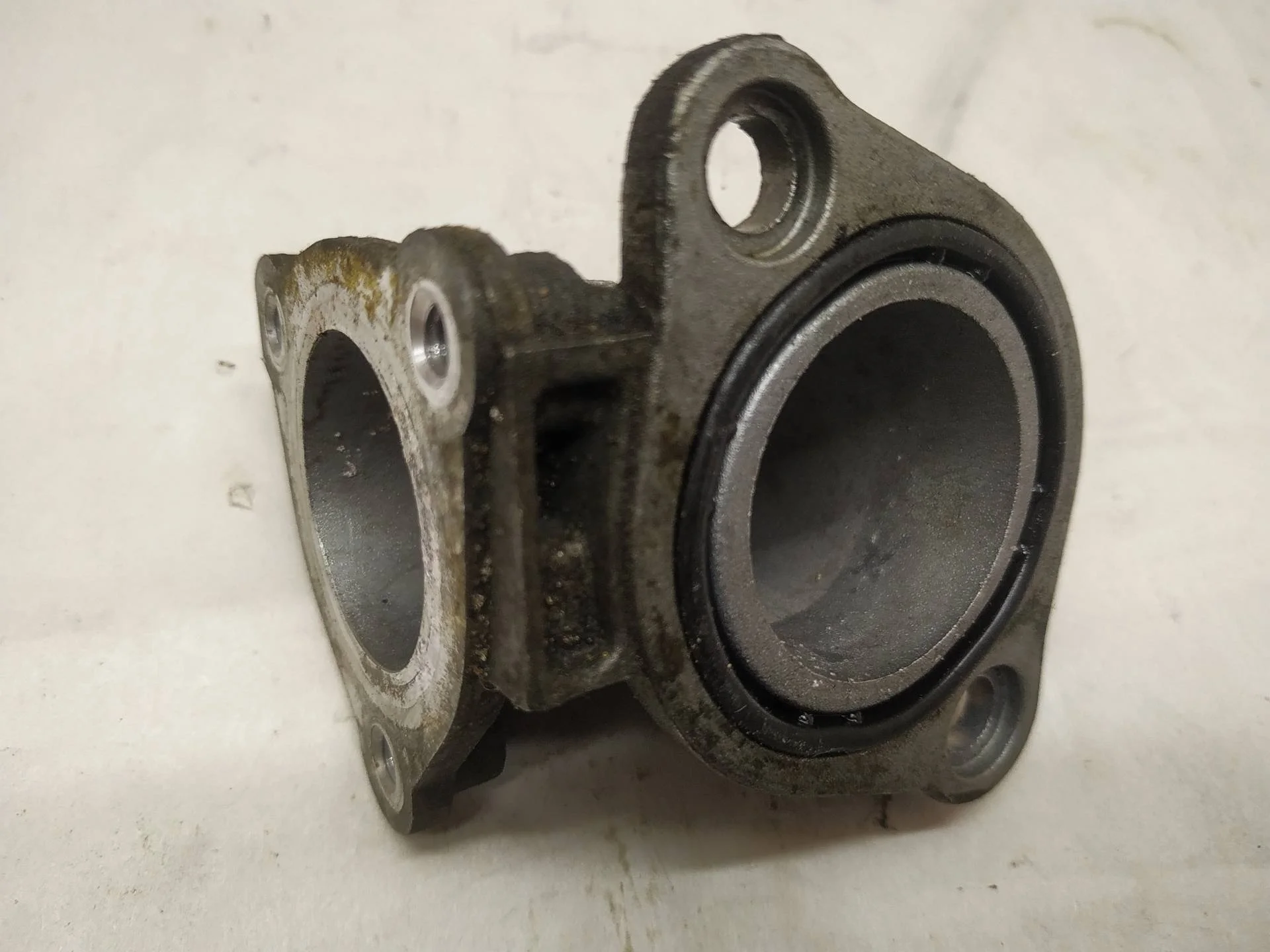 Фланец двигателя Volkswagen Touareg 2 7P6 2013