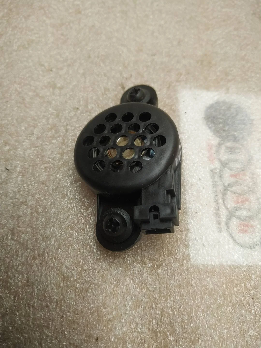 динамик высокочастотный (пищалка) двери Volkswagen Touareg 2 7P6 2013
