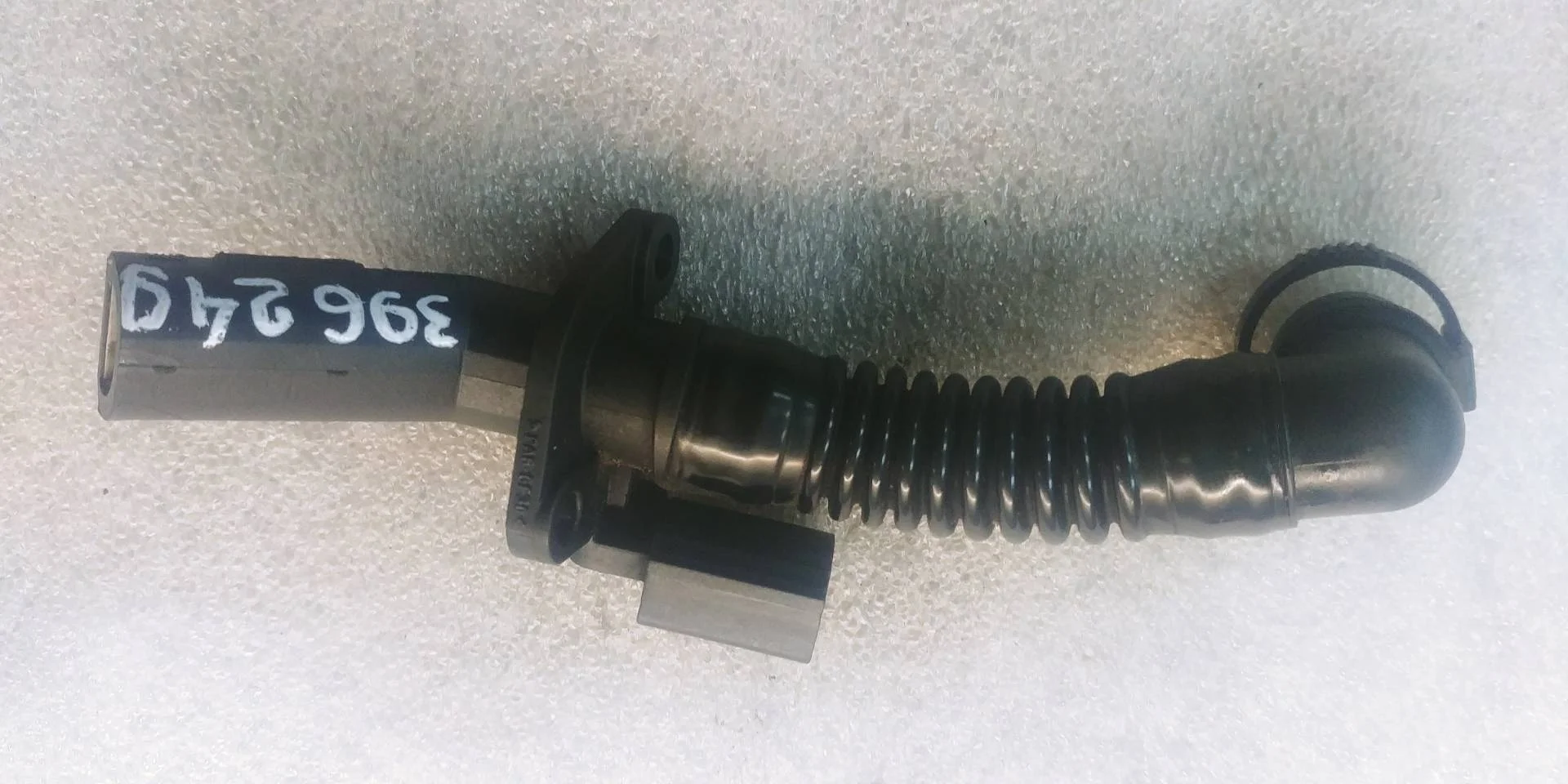 патрубок (трубопровод, шланг) Volkswagen Touareg 2 7P6 2014