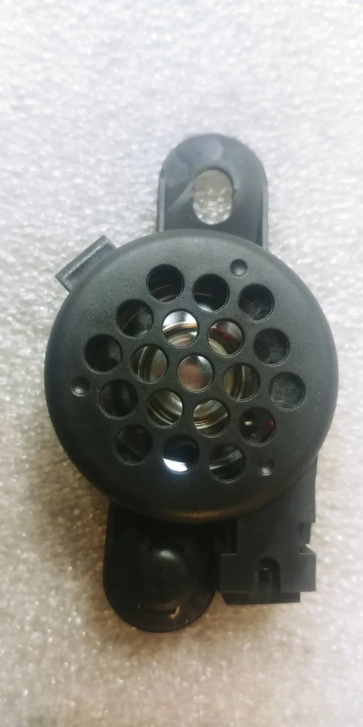 динамик высокочастотный (пищалка) двери Volkswagen Touareg 2 7P6 2013