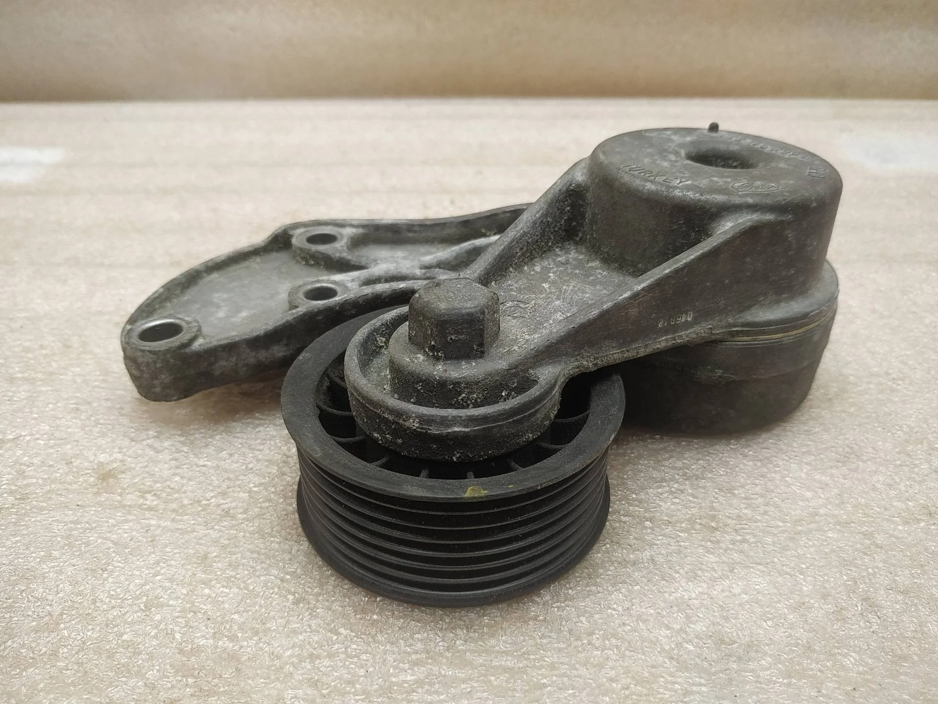 Натяжной механизм Volkswagen Touareg 2 7P6 2012