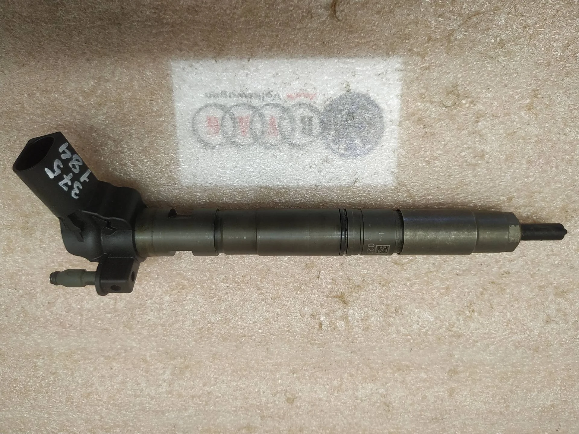 форсунка топливная Audi Q5 8R 8R 2009