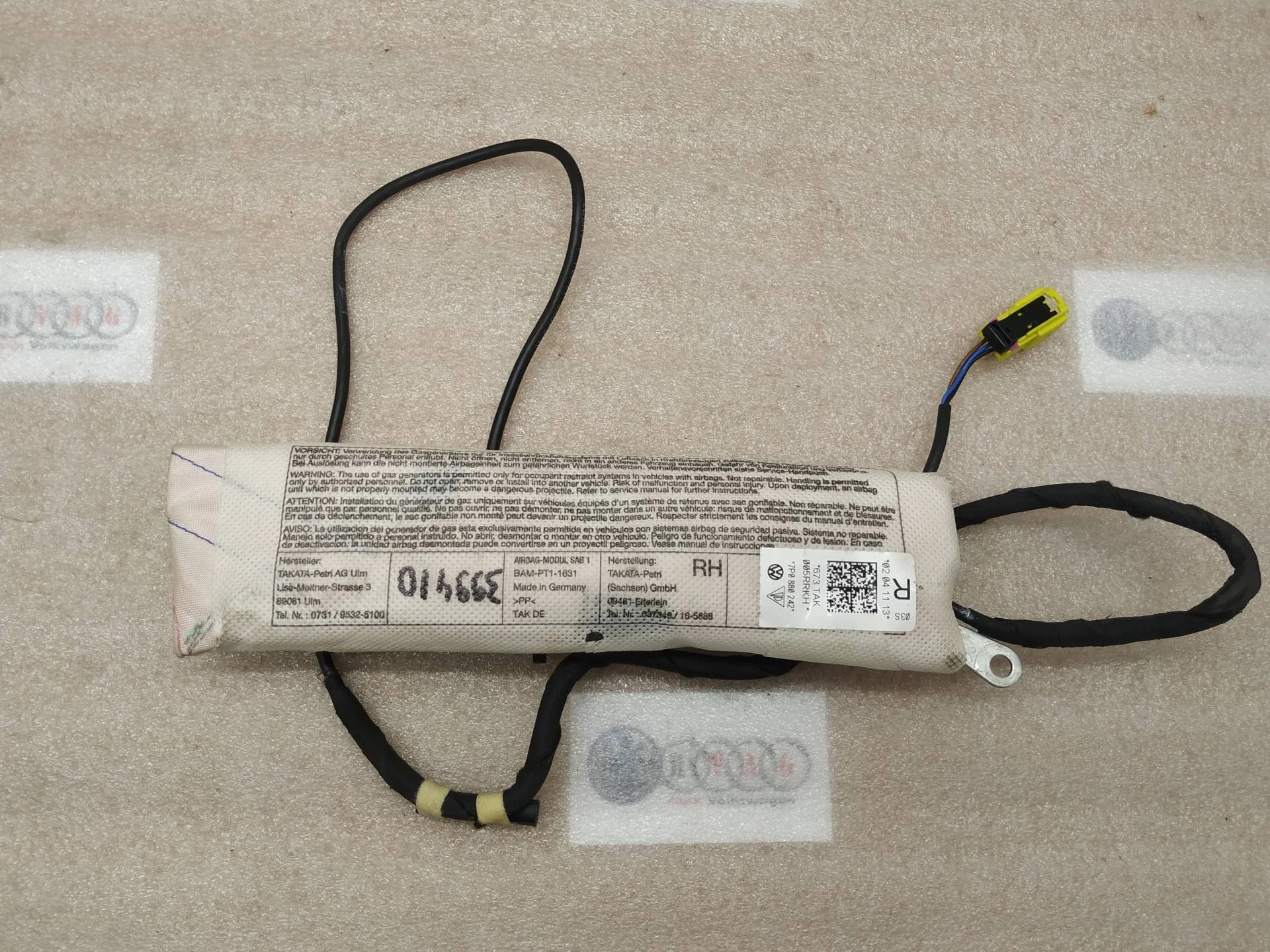 подушка безопасности (Airbag) Volkswagen Touareg 2 7P6 2011