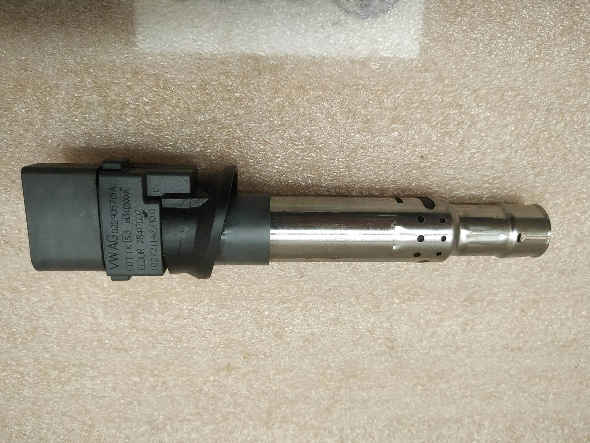 катушка зажигания Volkswagen Touareg 2 7P6 2011