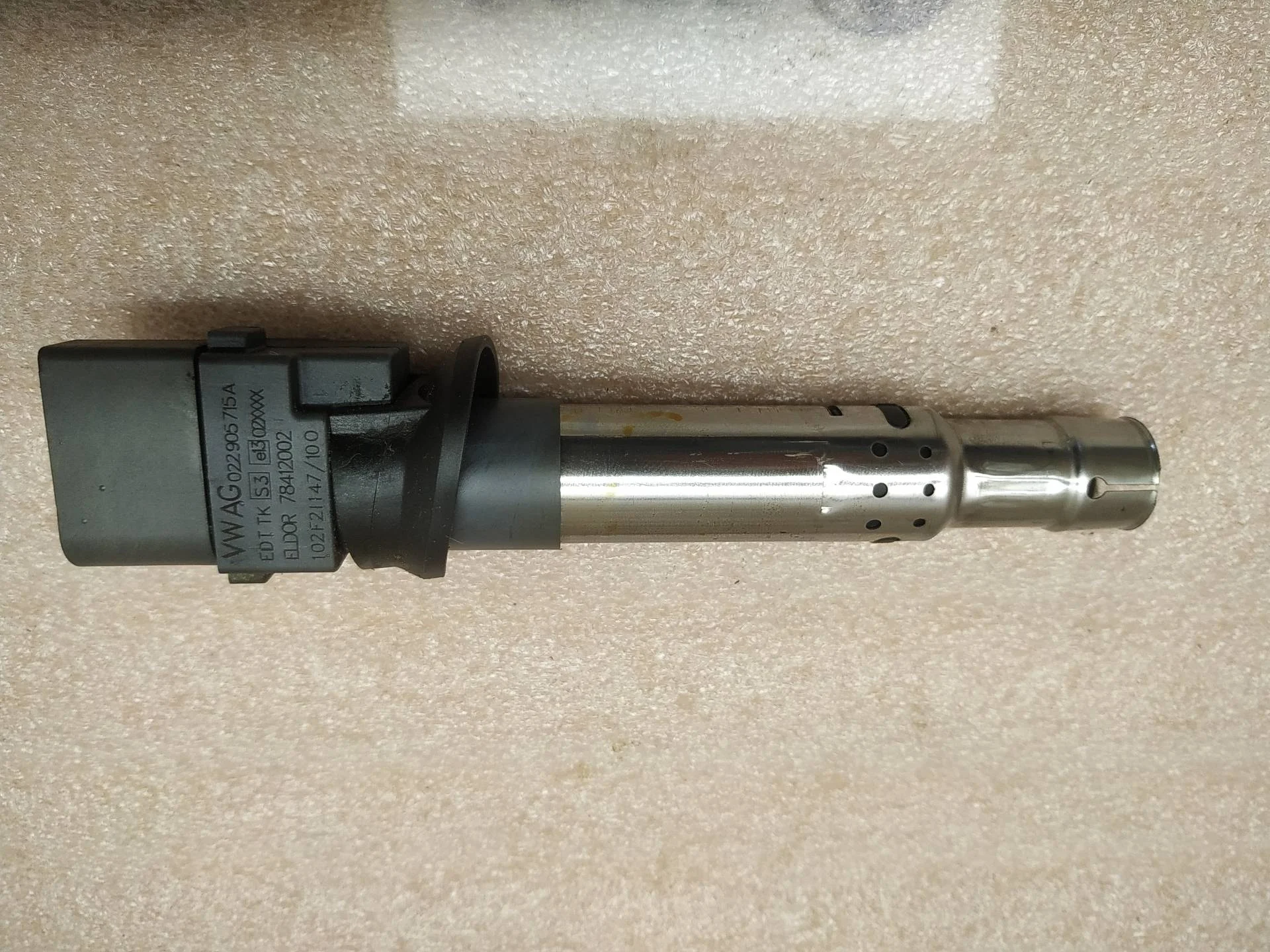 катушка зажигания Volkswagen Touareg 2 7P6 2011