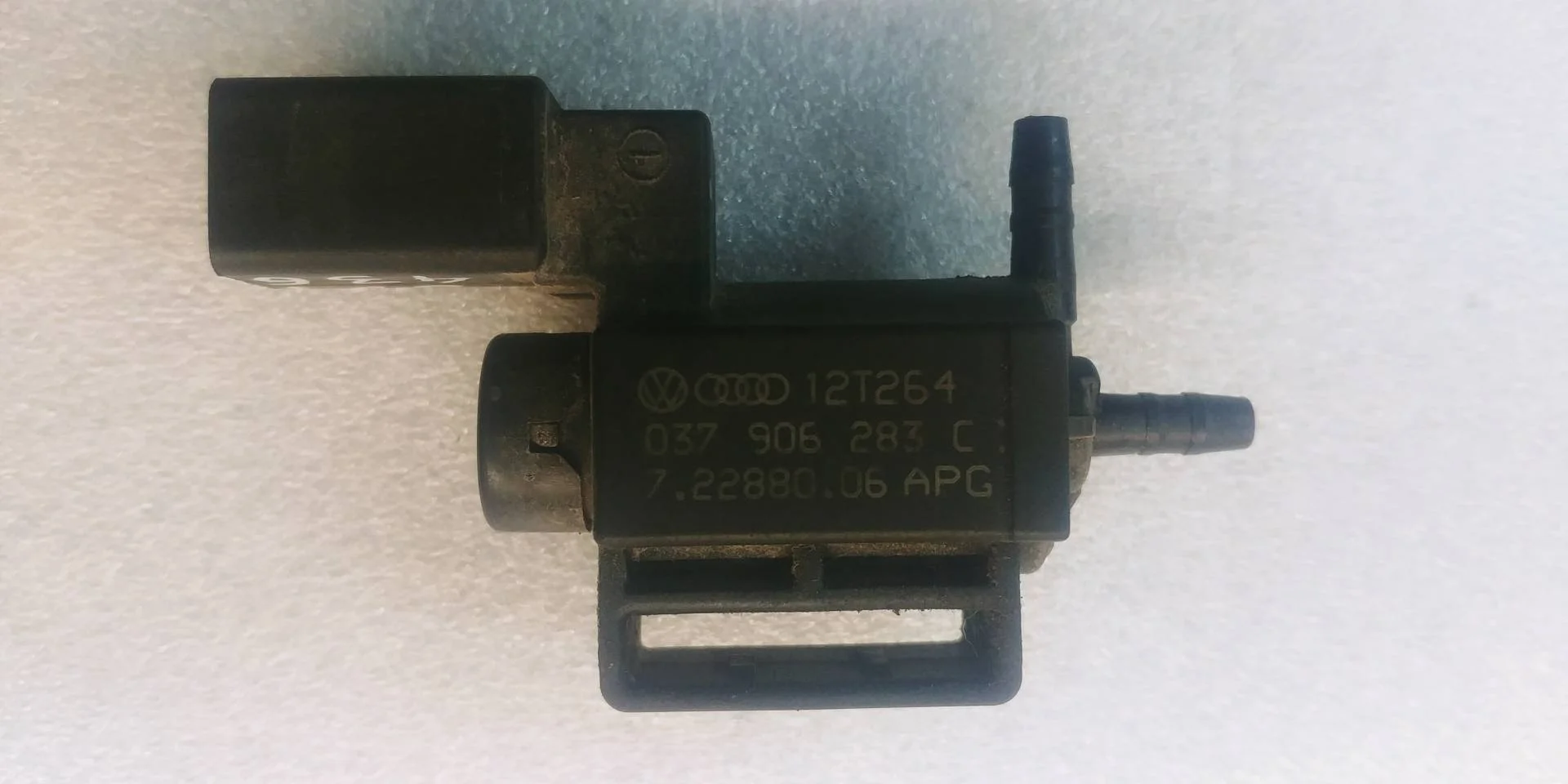 электромагнитный клапан Volkswagen Touareg 2 7P6 2013