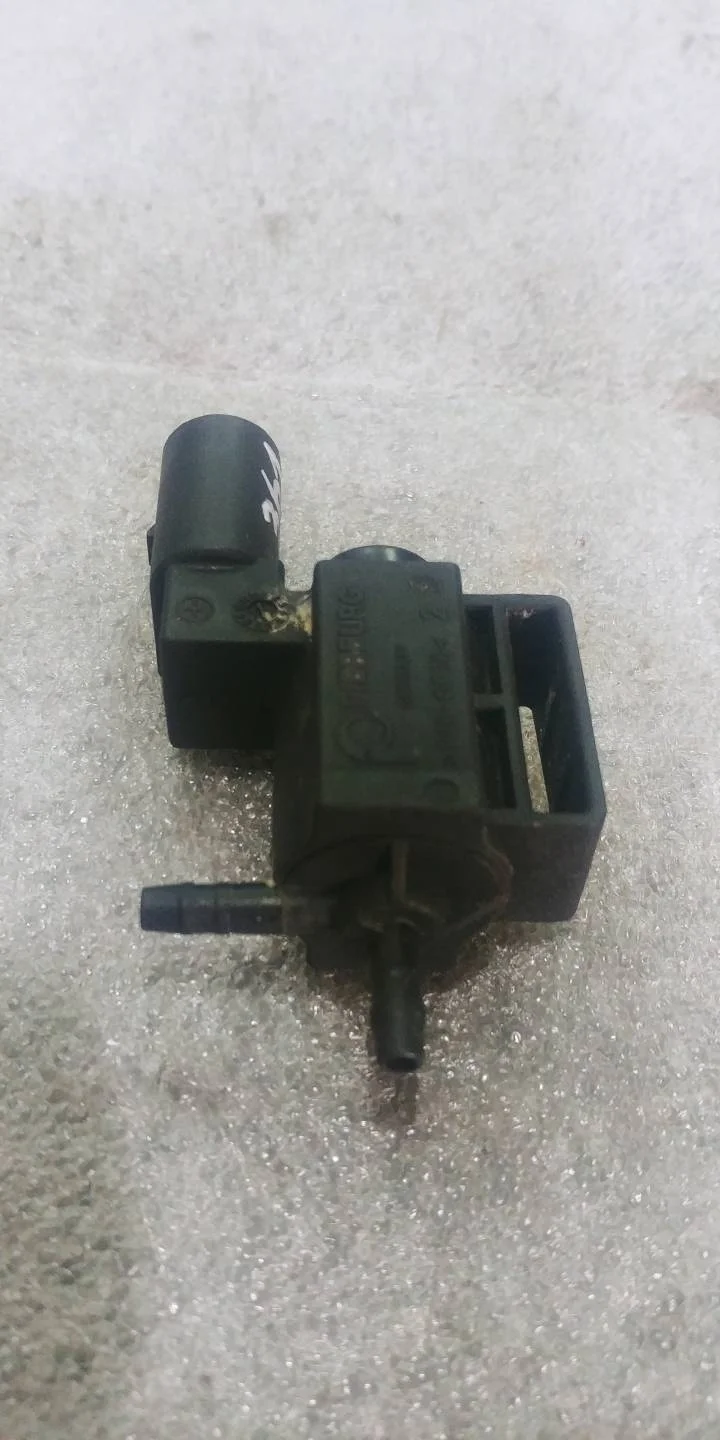 электромагнитный клапан Volkswagen Touareg 2 7P6 2012