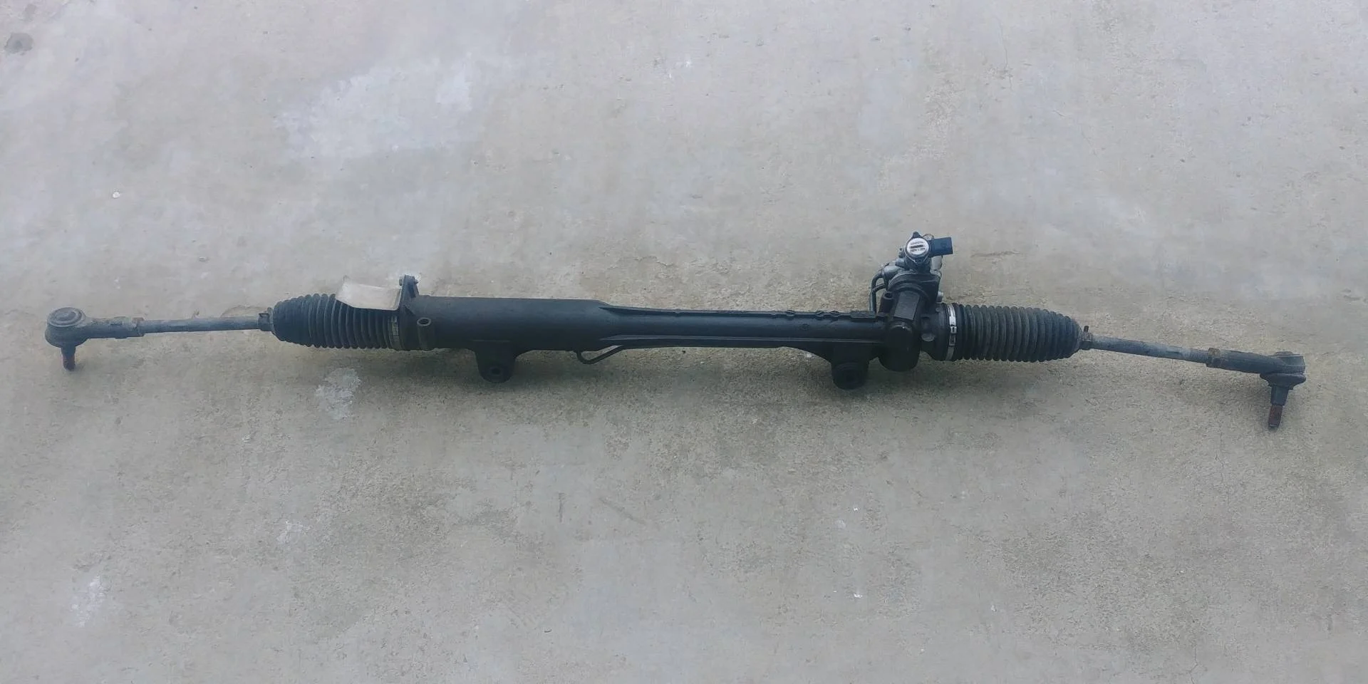 рулевая рейка Volkswagen Touareg 2 7P6 2012