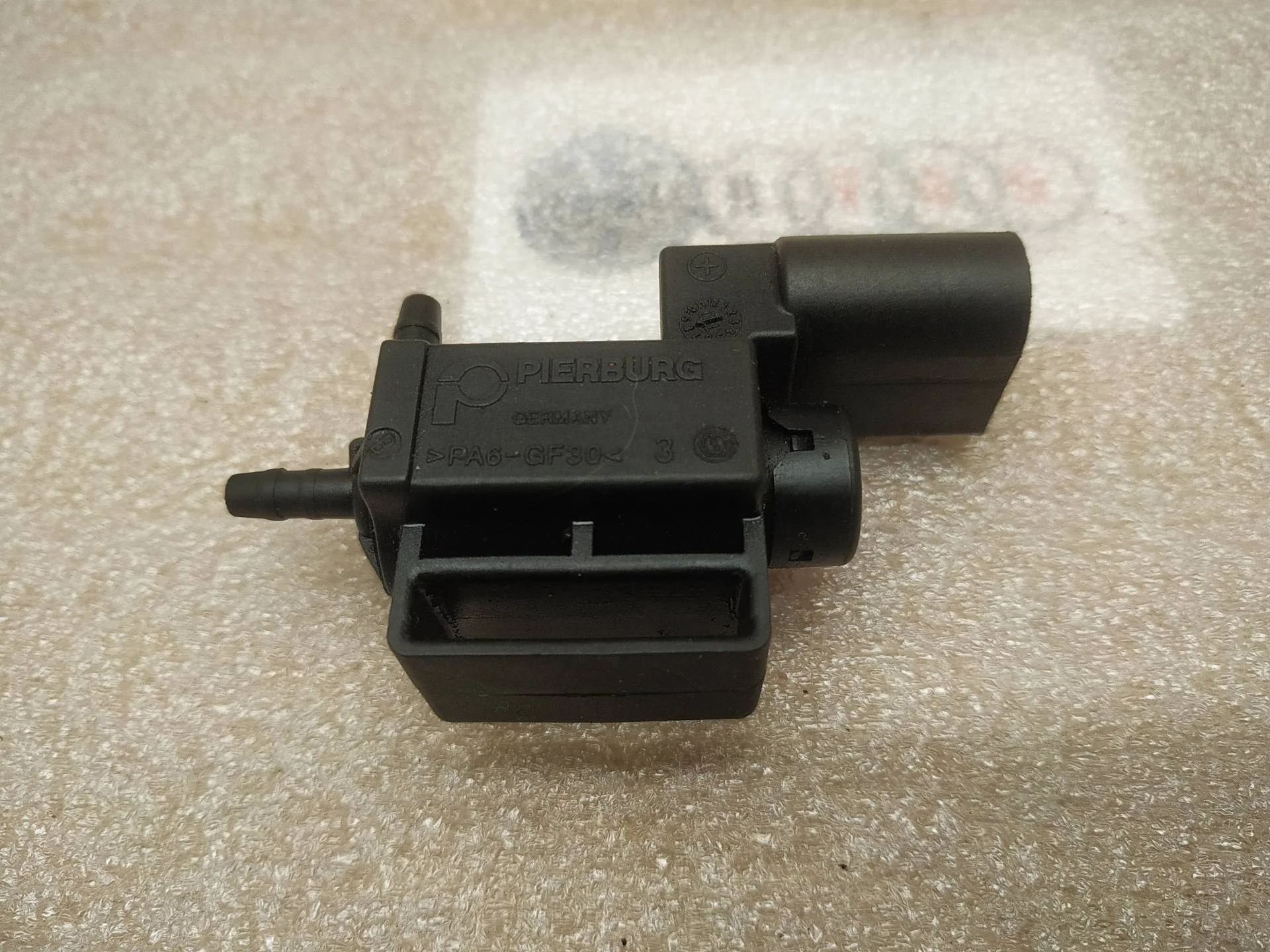 электромагнитный клапан Volkswagen Touareg 2 7P6 2011