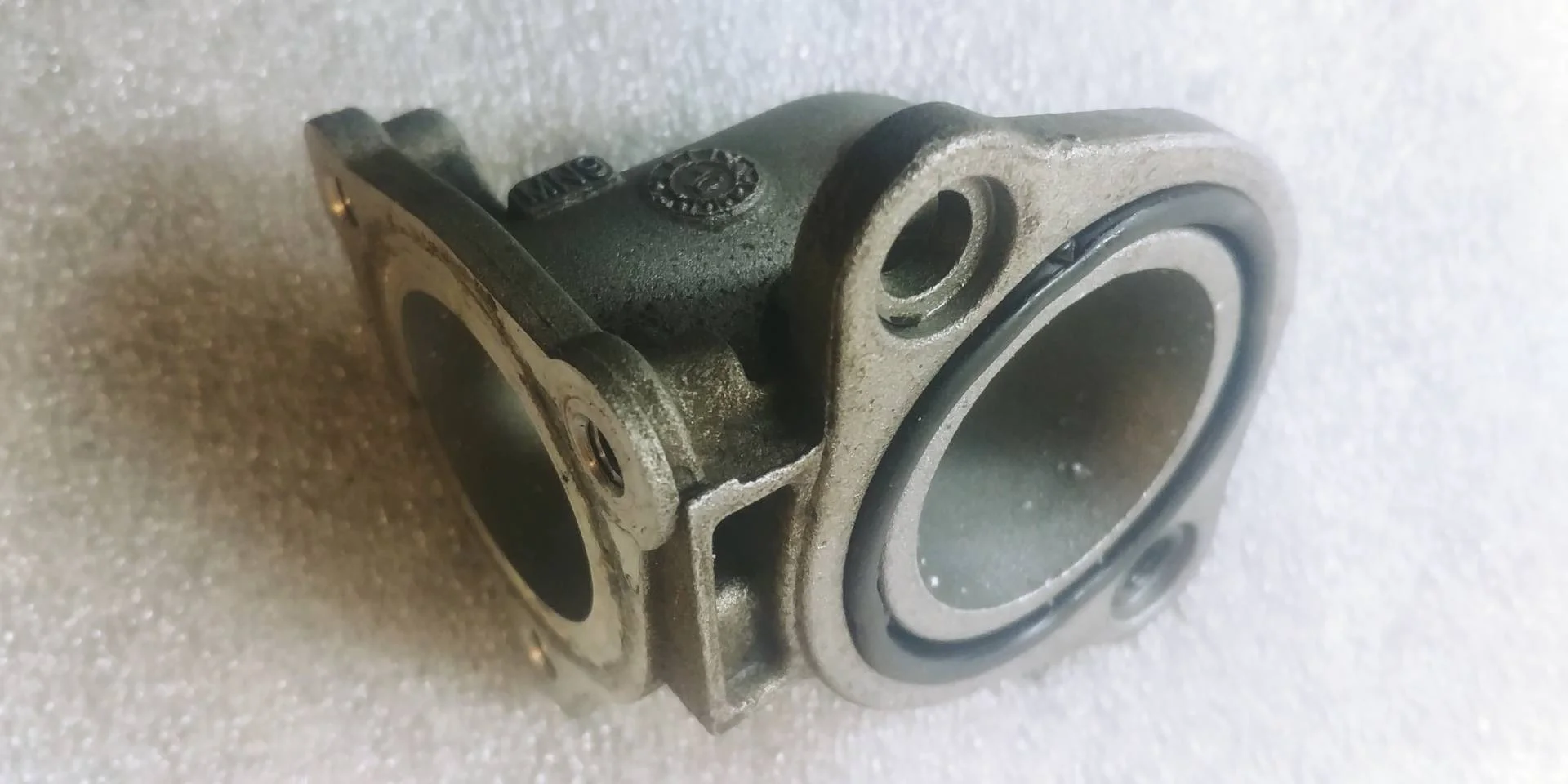 Фланец двигателя Volkswagen Touareg 2 7P6 2011