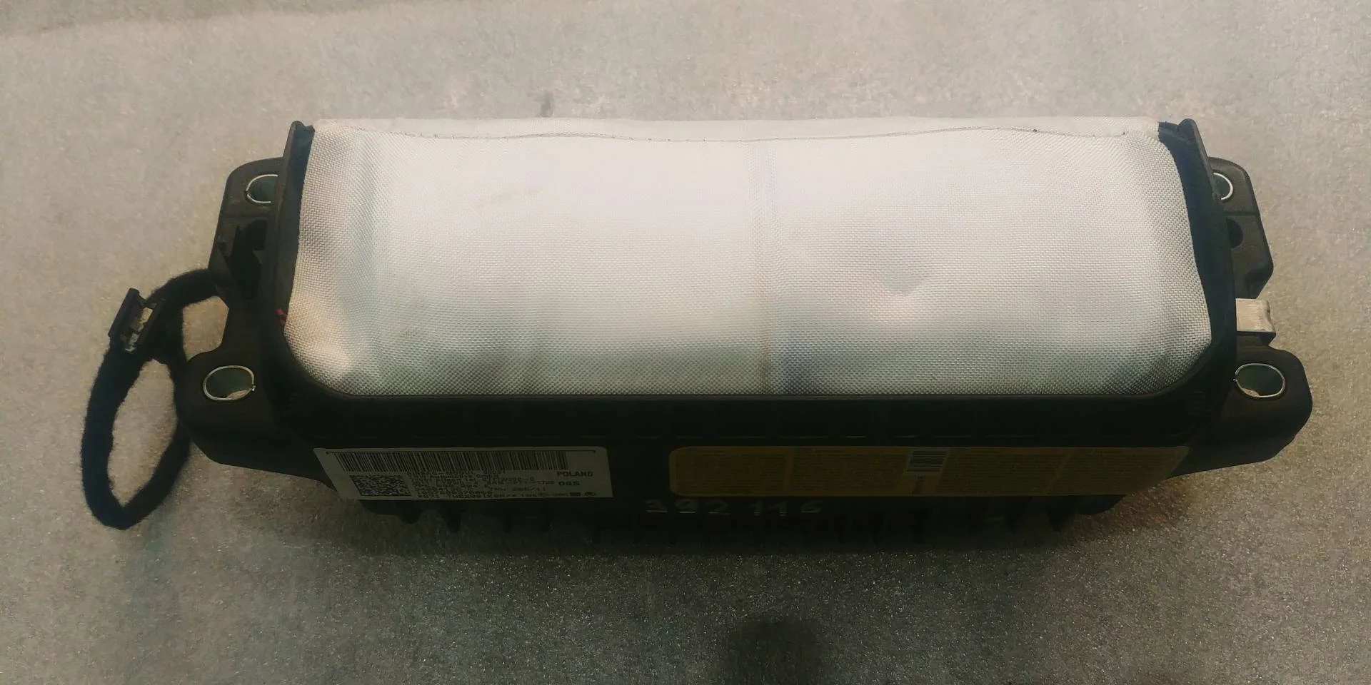 подушка безопасности пассажира Volkswagen Touareg 2 7P6 2012