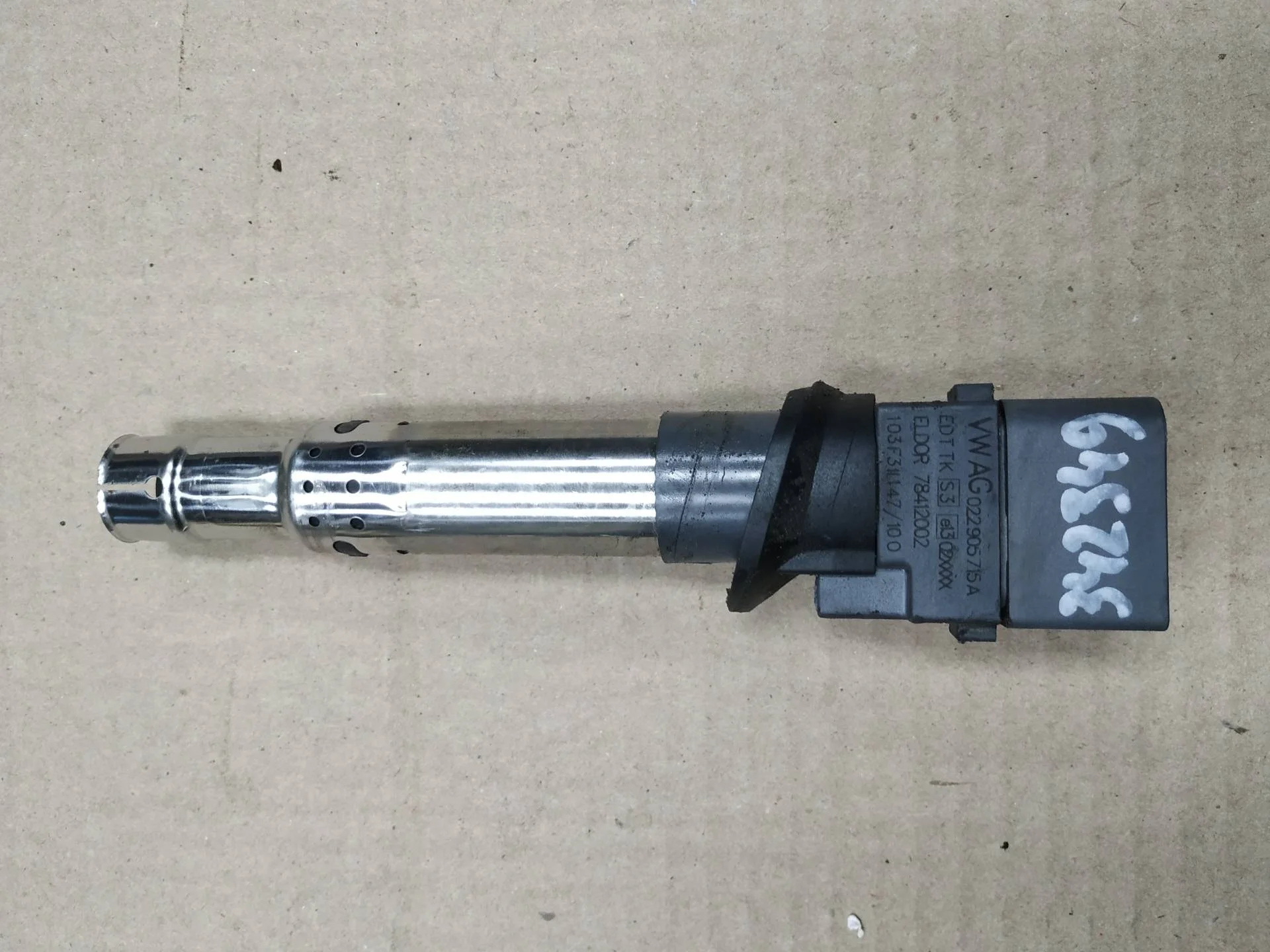 катушка зажигания Volkswagen Touareg 2 7P6 2011