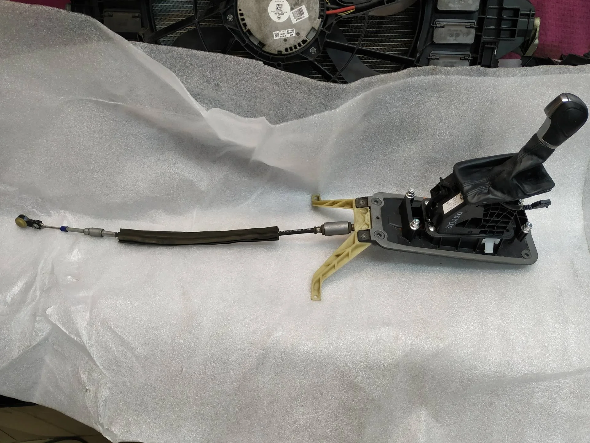 Кулиса переключения передач Volkswagen Touareg 2 7P6 2015