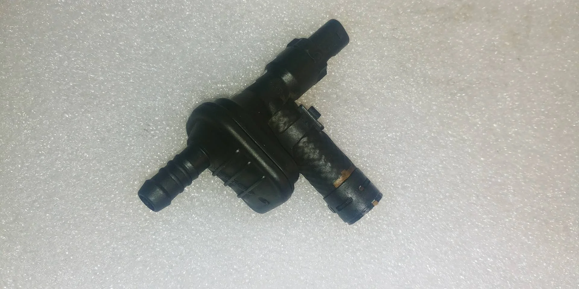 датчик (прочие) Volkswagen Tiguan  2011