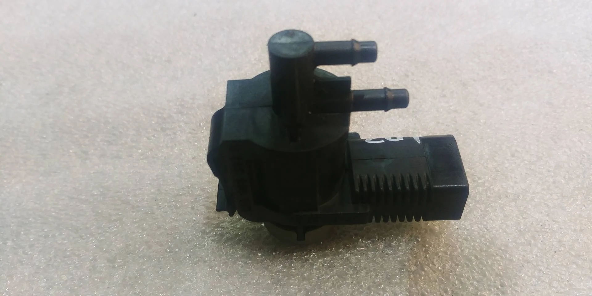 электромагнитный клапан Volkswagen Touareg 2 7P6 2012