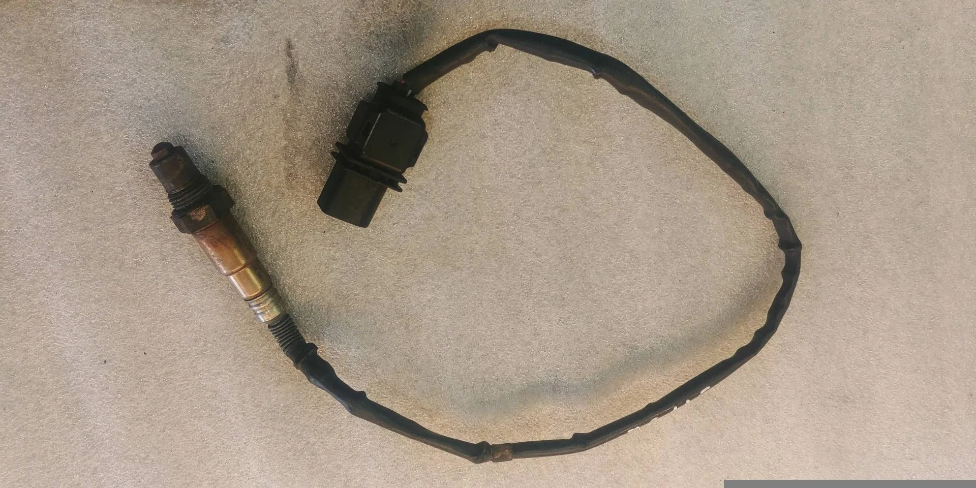 лямбда-зонд Volkswagen Tiguan  2011