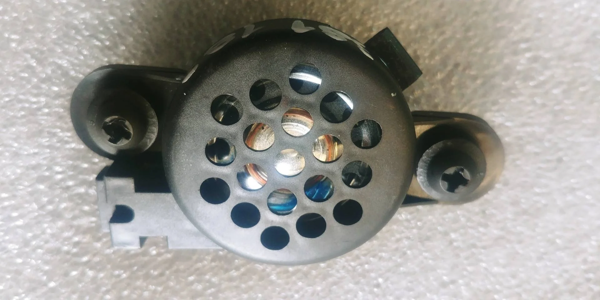 динамик высокочастотный (пищалка) двери Volkswagen Touareg 2 7P6 2012