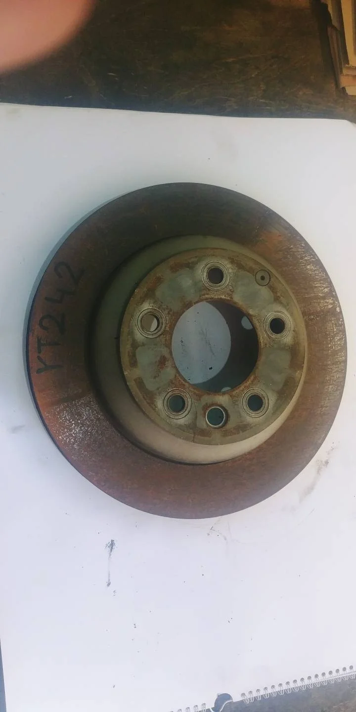 диск тормозной задний Volkswagen Touareg 2 7P6