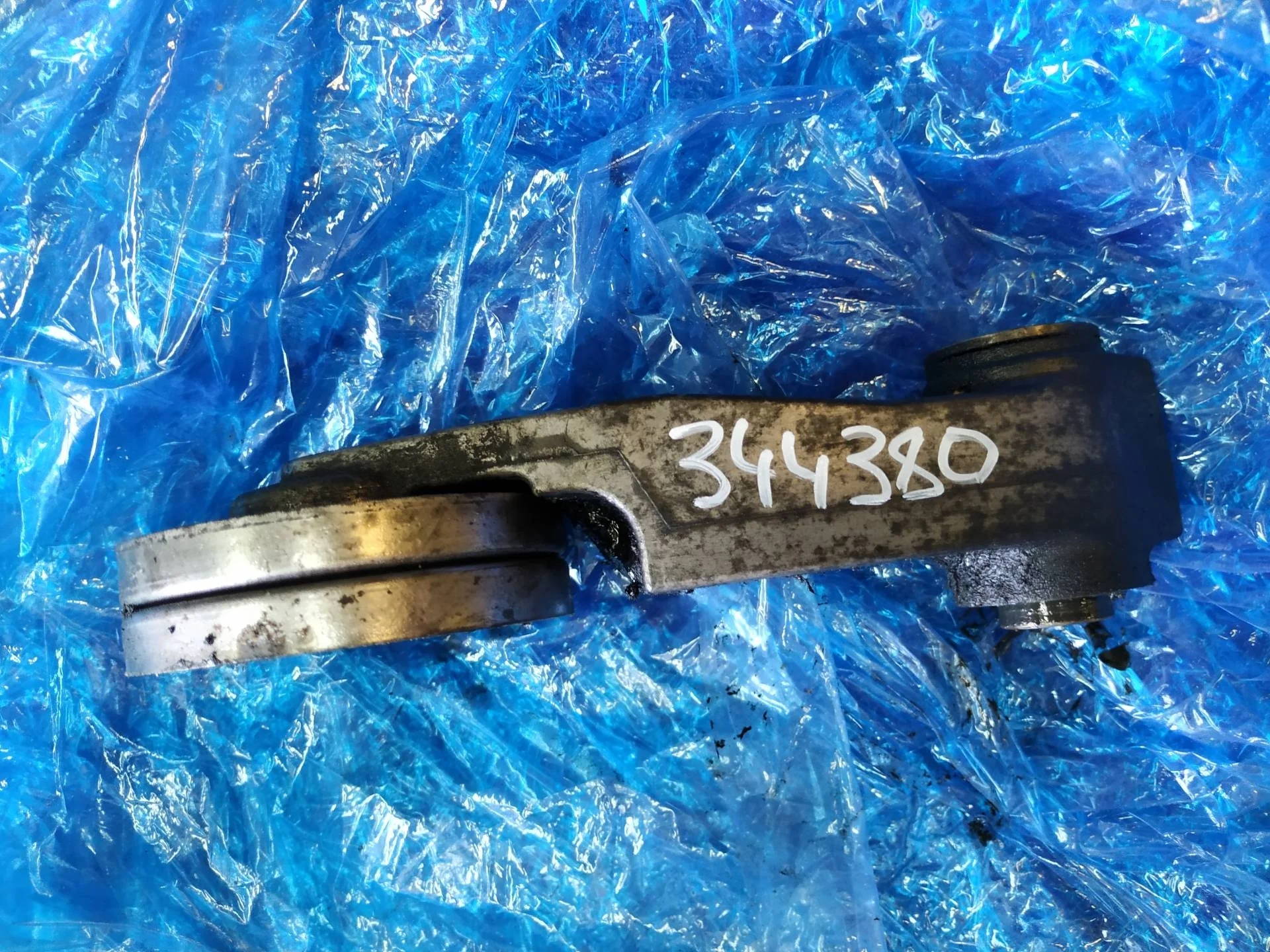 Натяжной механизм Audi Q7